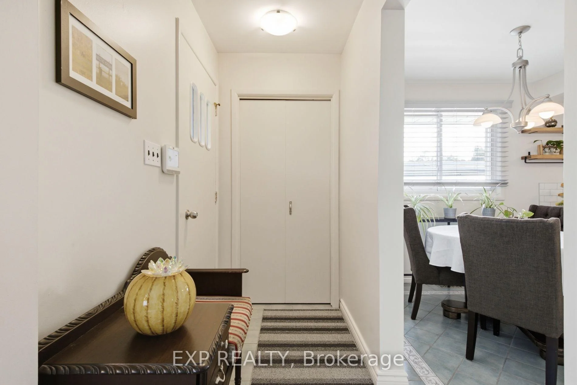 Photo 8 of 11 Summit Crescent, Guelph, Exhibition Park — HOMEH