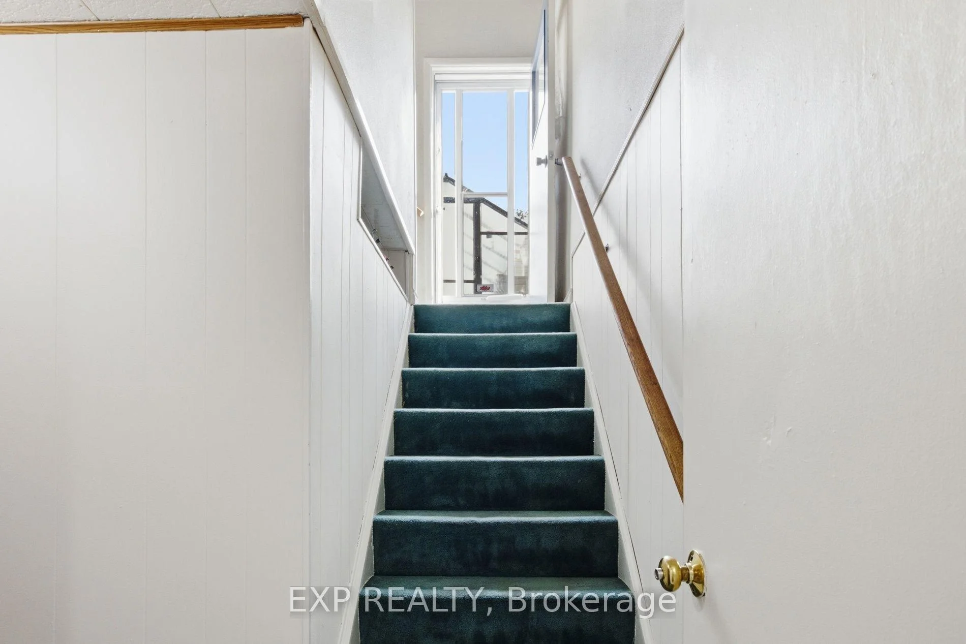 Photo 46 of 11 Summit Crescent, Guelph, Exhibition Park — HOMEH