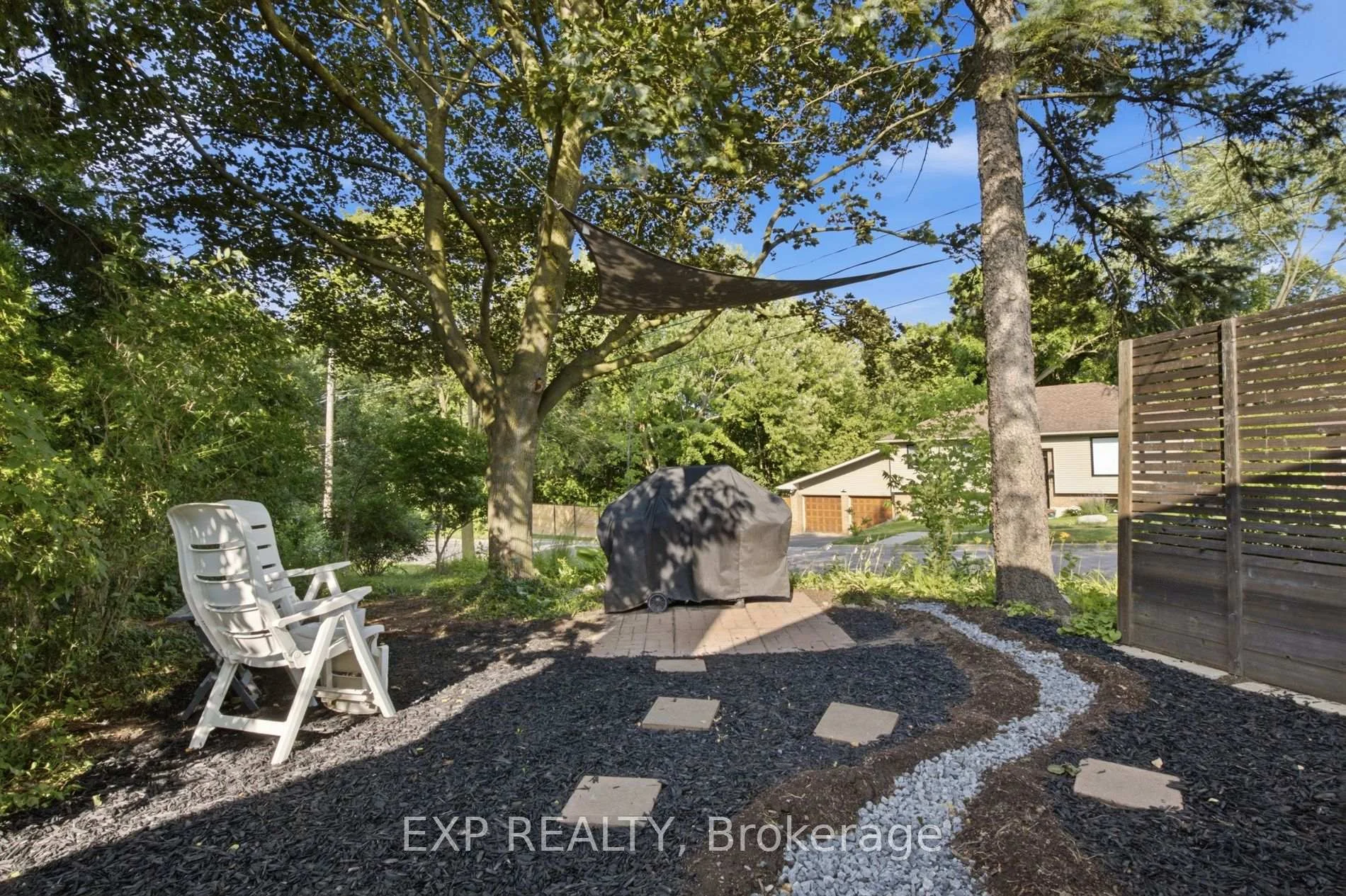 Photo 83 of 11 Summit Crescent, Guelph, Exhibition Park — HOMEH