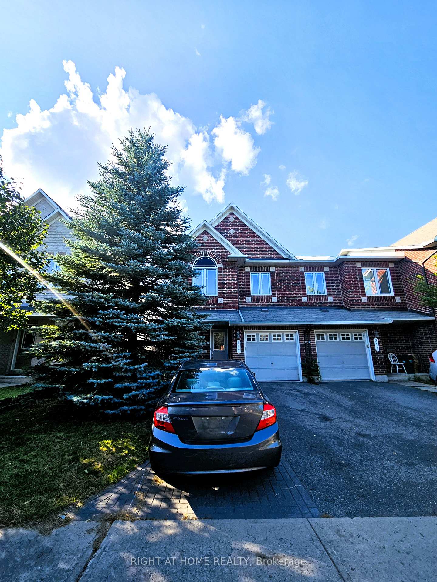 Photo 2 of 517 Temiskaming Crescent, Ottawa, Barrhaven - Strandherd — HOMEH