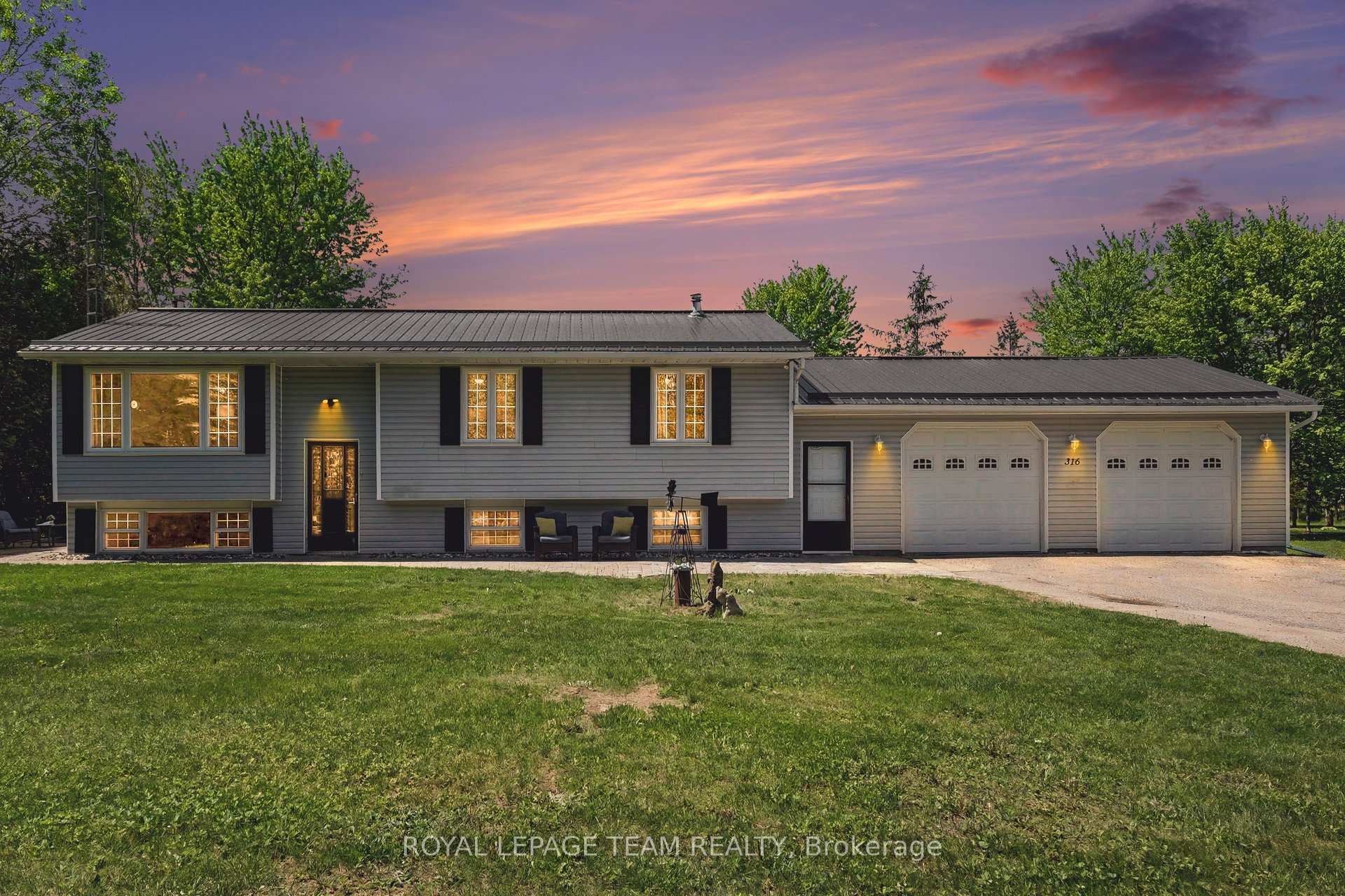 Photo 1 of 316 County Road 25, North Grenville, North Grenville Twp (Kemptville South) — HOMEH