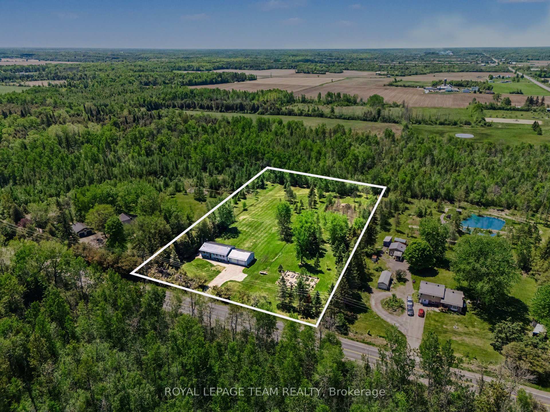Photo 2 of 316 County Road 25, North Grenville, North Grenville Twp (Kemptville South) — HOMEH