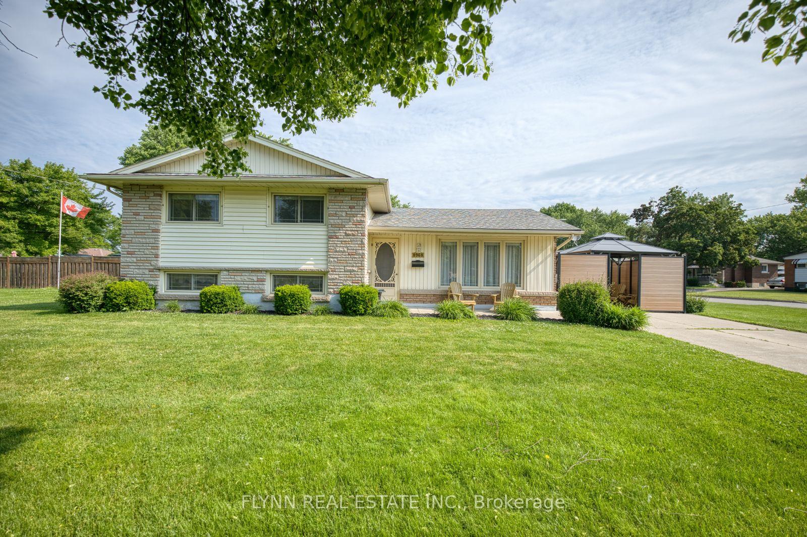 Photo of 8968 Banting Avenue