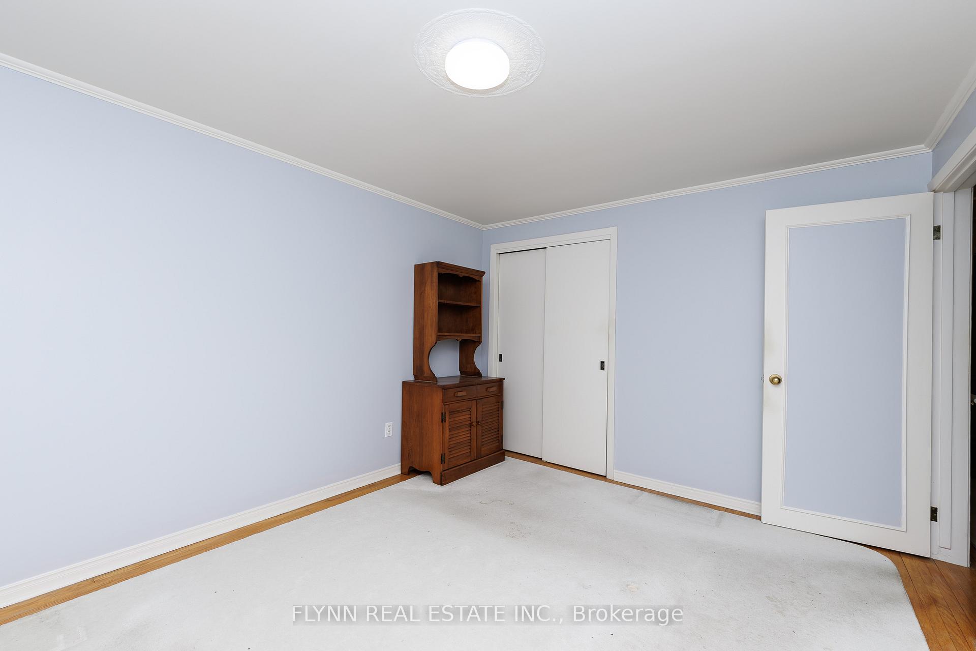 Photo 16 of 8968 Banting Avenue, Niagara Falls, Chippawa — HOMEH