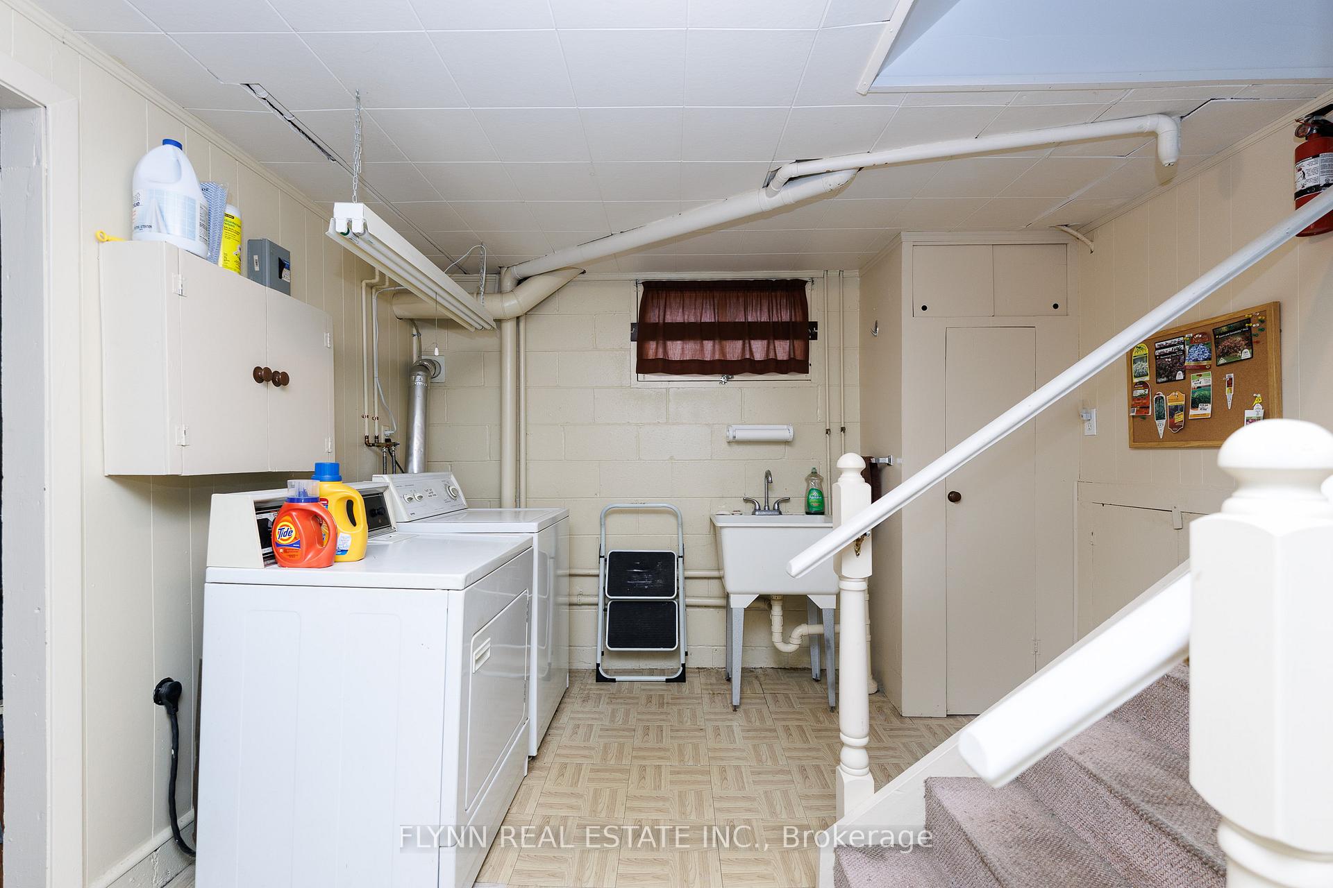 Photo 18 of 8968 Banting Avenue, Niagara Falls, Chippawa — HOMEH