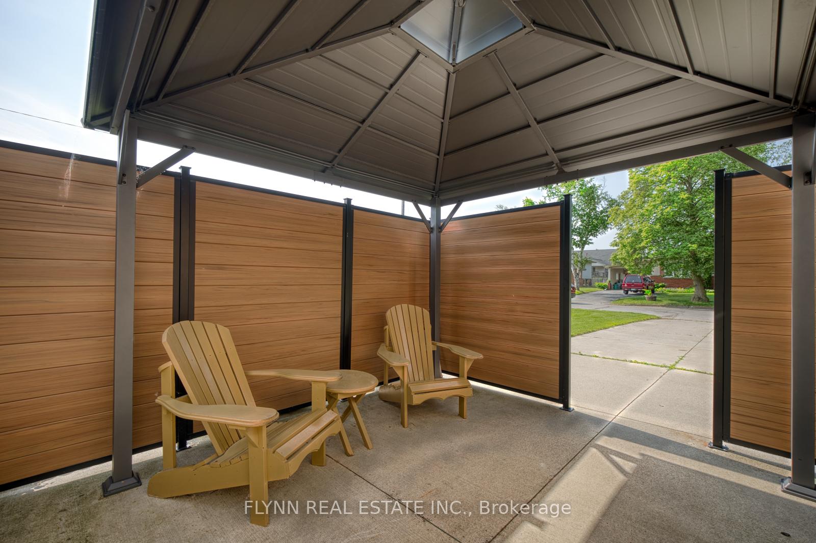 Photo 22 of 8968 Banting Avenue, Niagara Falls, Chippawa — HOMEH