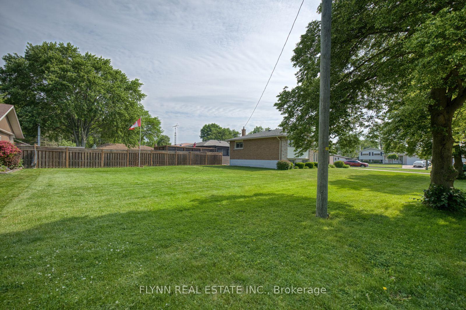 Photo 26 of 8968 Banting Avenue, Niagara Falls, Chippawa — HOMEH