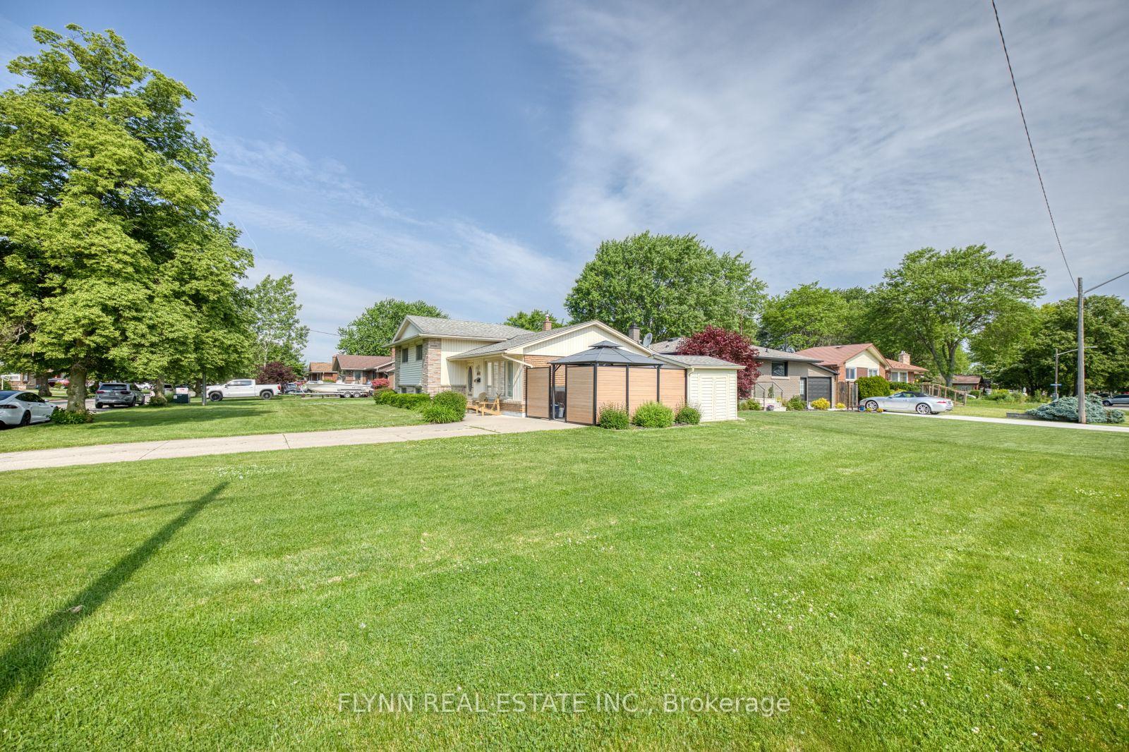Photo 29 of 8968 Banting Avenue, Niagara Falls, Chippawa — HOMEH