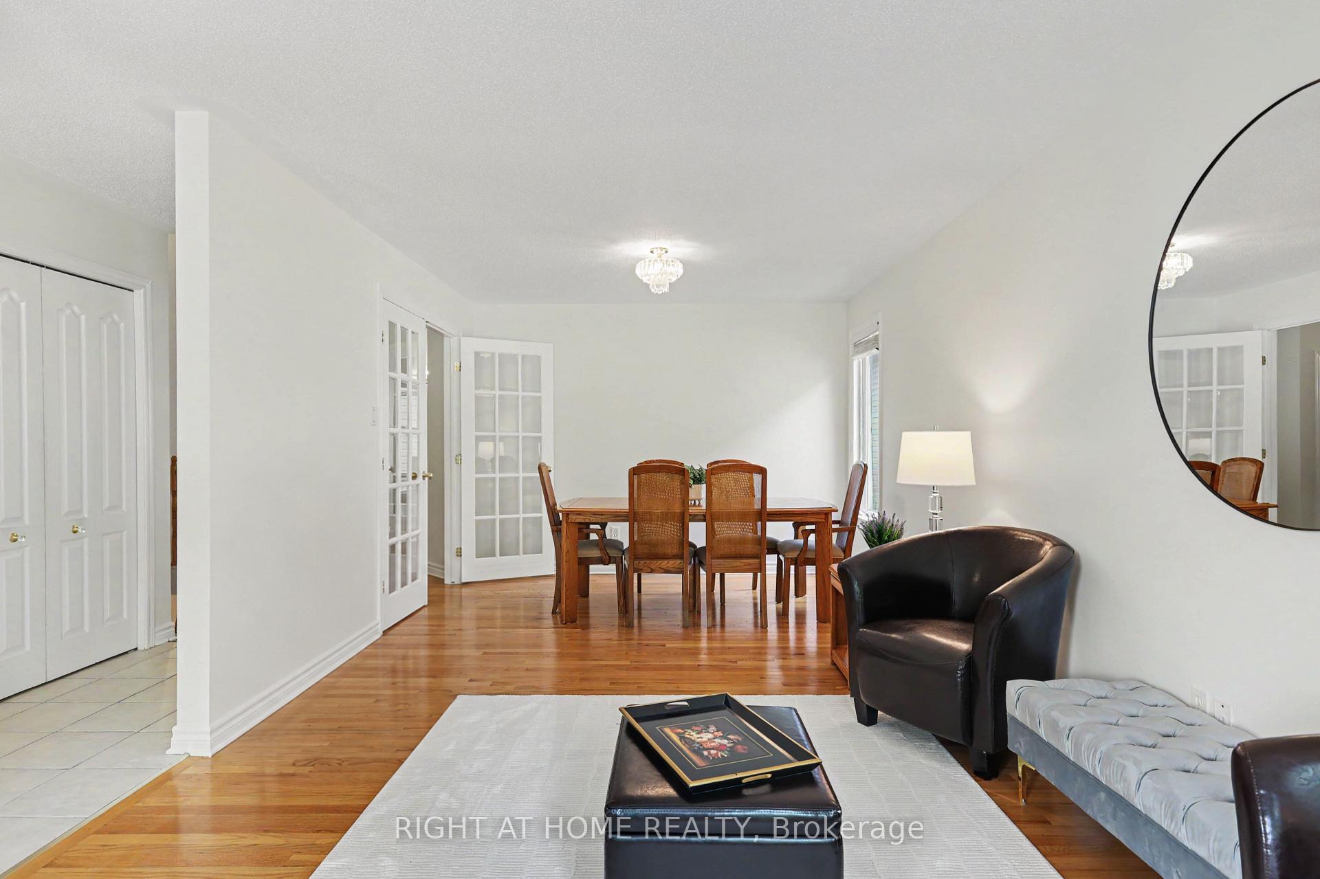 Photo 4 of 54 Fieldcrest Avenue, Ottawa, Barrhaven - Longfields — HOMEH