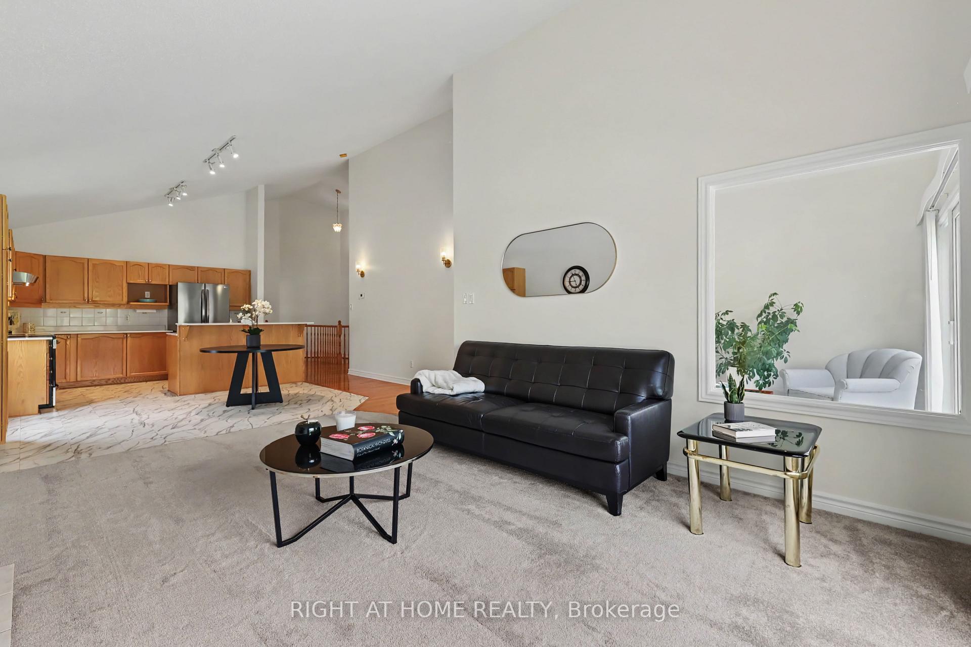 Photo 8 of 54 Fieldcrest Avenue, Ottawa, Barrhaven - Longfields — HOMEH
