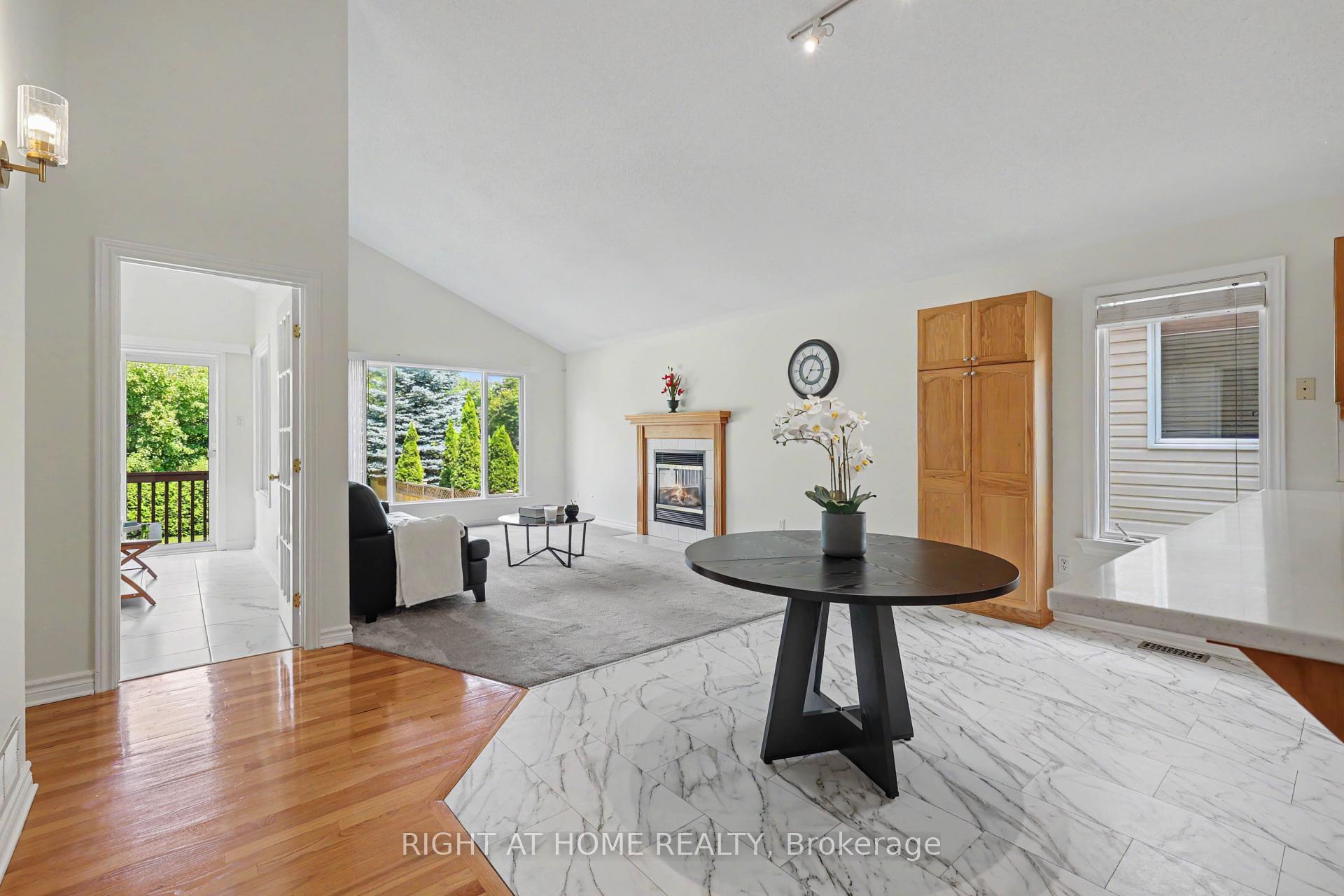 Photo 10 of 54 Fieldcrest Avenue, Ottawa, Barrhaven - Longfields — HOMEH