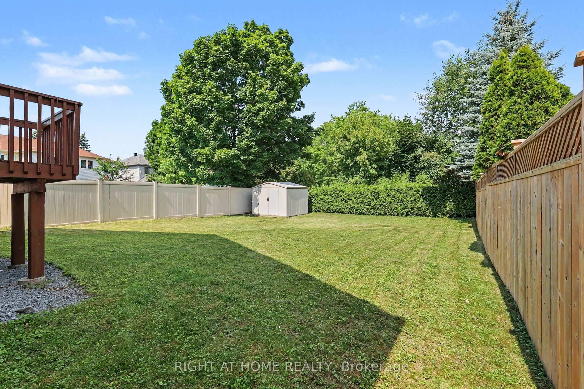 Photo 31 of 54 Fieldcrest Avenue, Ottawa, Barrhaven - Longfields — HOMEH