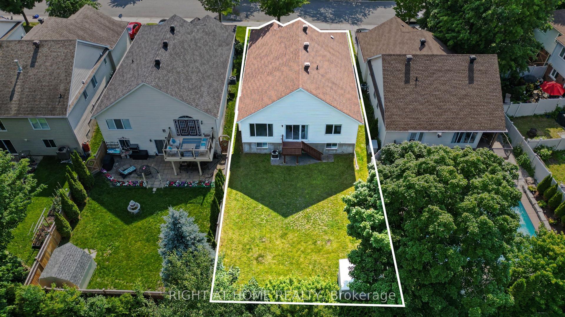 Photo 33 of 54 Fieldcrest Avenue, Ottawa, Barrhaven - Longfields — HOMEH