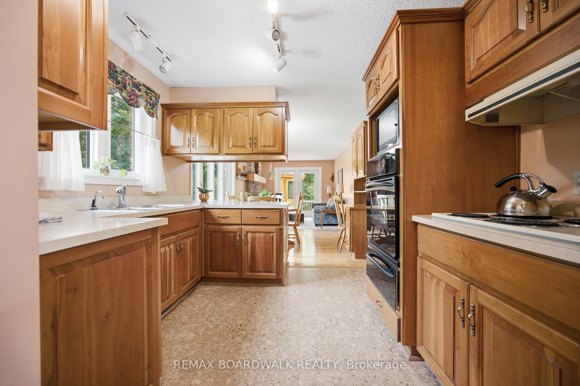 Photo 13 of 398 Mccann Road, Beckwith, Beckwith Twp — HOMEH