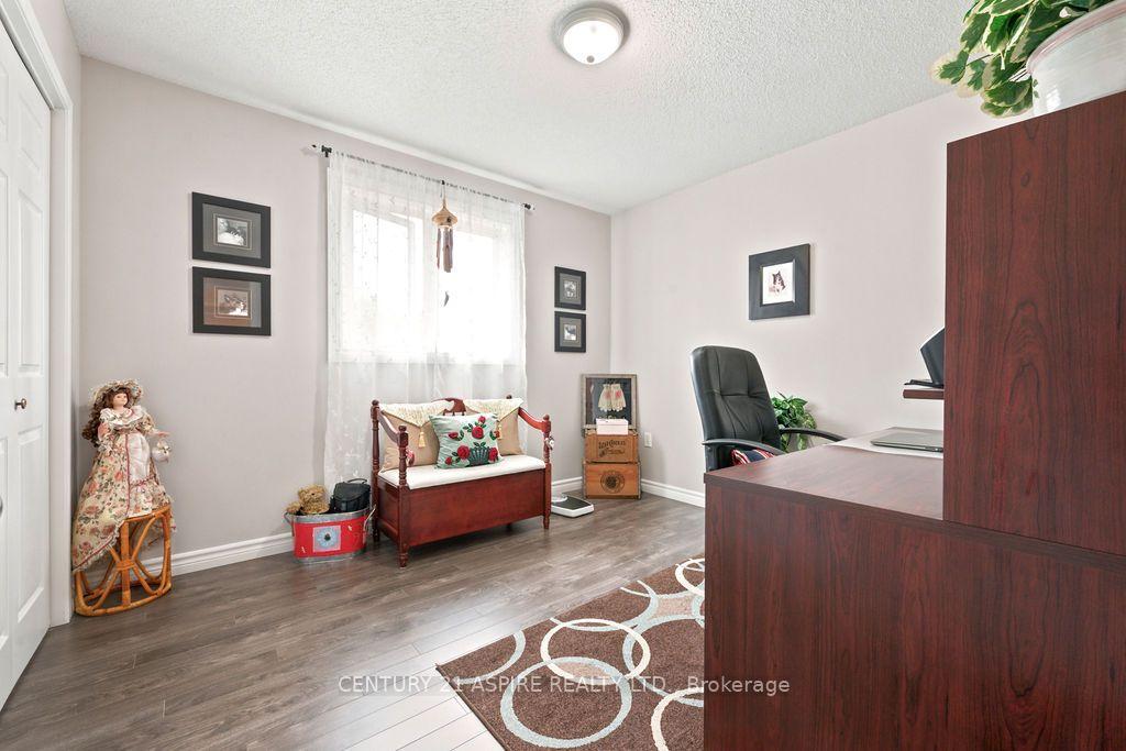 Photo 25 of 3 Highland Park Drive, Petawawa, Petawawa — HOMEH