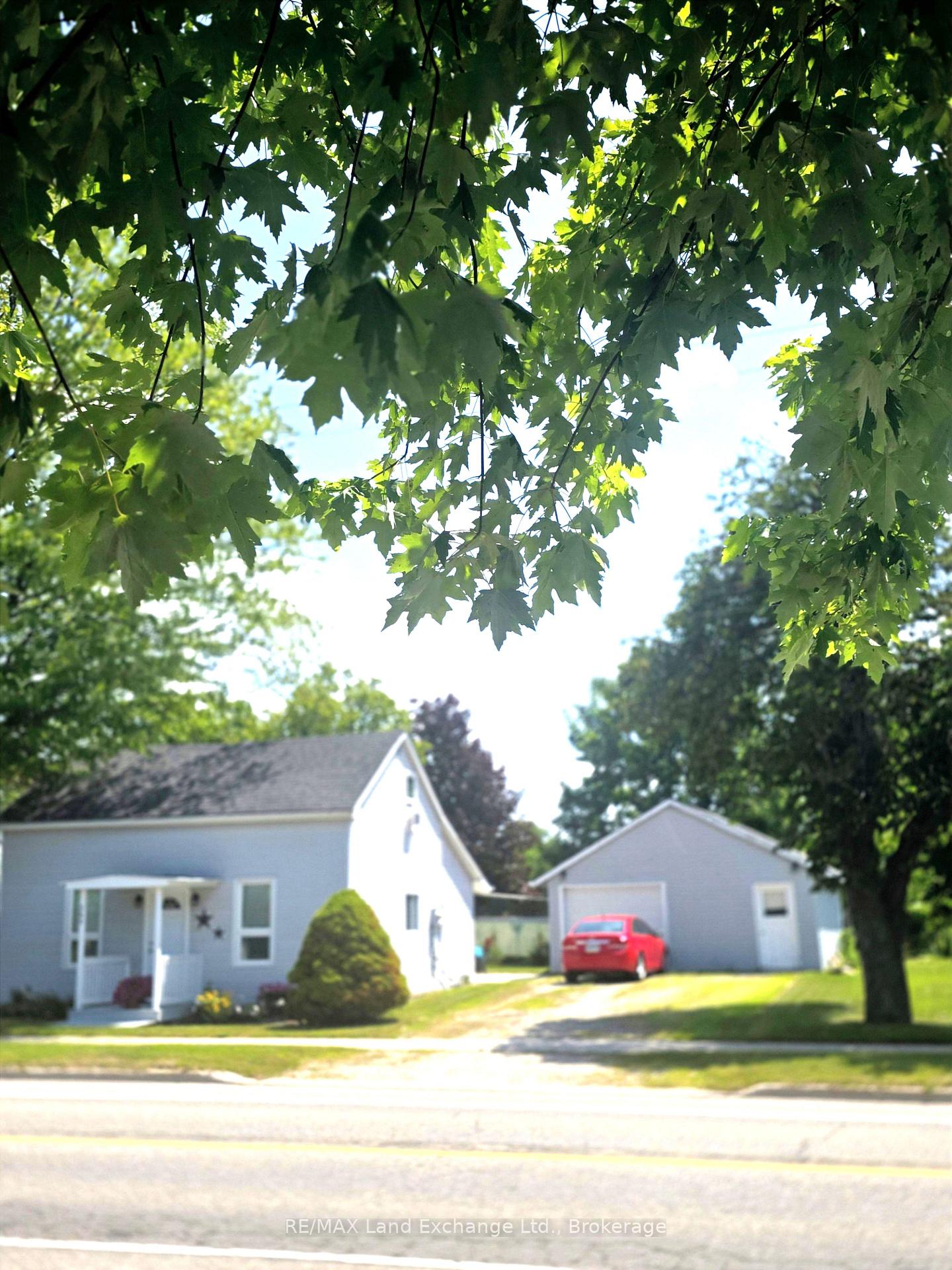 Photo 1 of 265 Queen Street, Kincardine — HOMEH