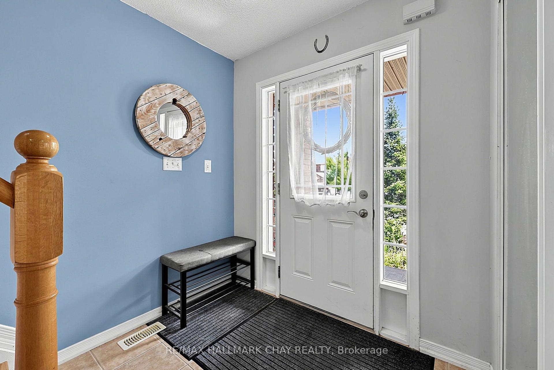 Photo 4 of 1426 Benson Street, Innisfil, Alcona — HOMEH