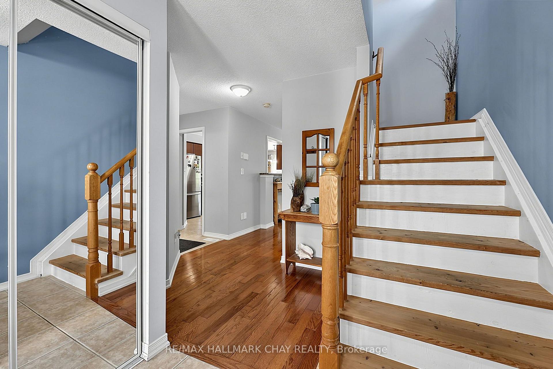 Photo 5 of 1426 Benson Street, Innisfil, Alcona — HOMEH