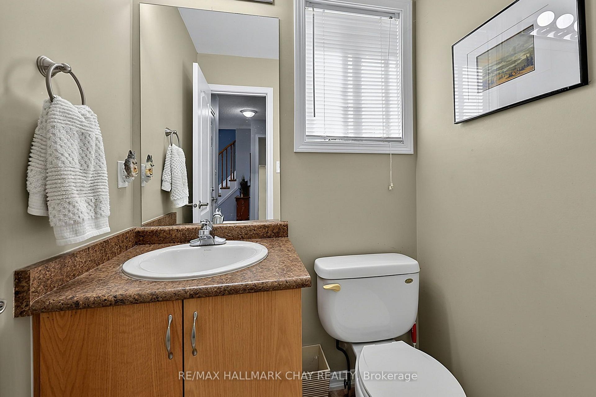 Photo 7 of 1426 Benson Street, Innisfil, Alcona — HOMEH