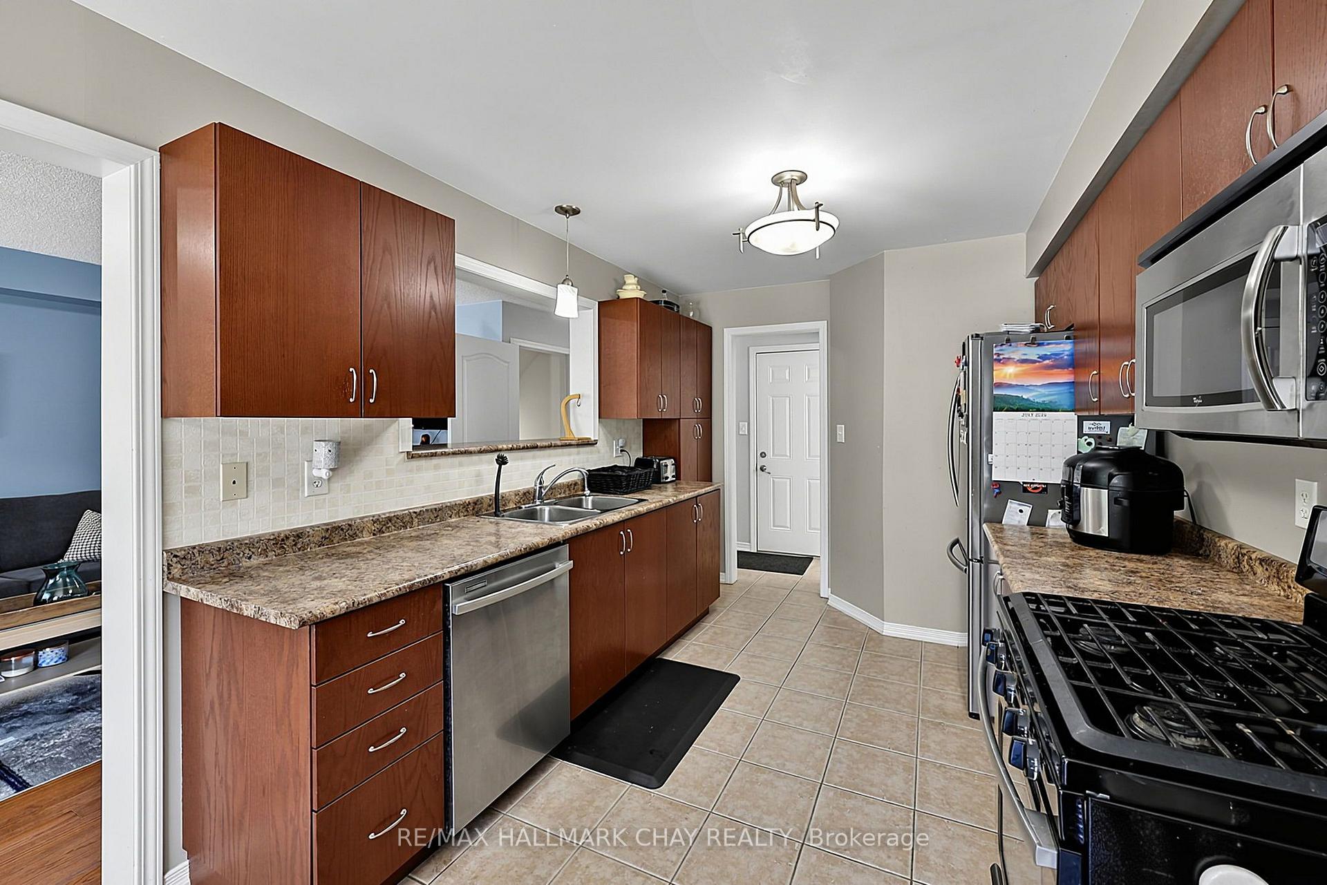 Photo 9 of 1426 Benson Street, Innisfil, Alcona — HOMEH