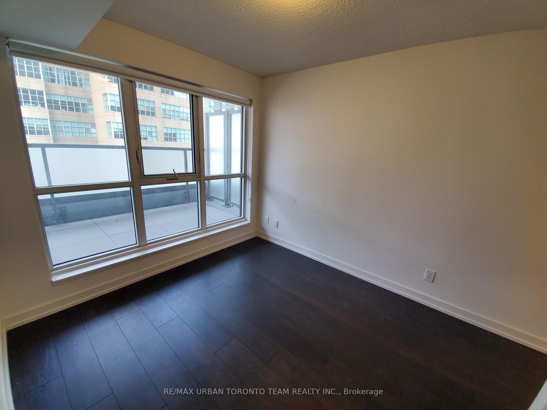 Photo 12 of Unit 308, 125 Redpath Avenue, Toronto, Mount Pleasant East — HOMEH