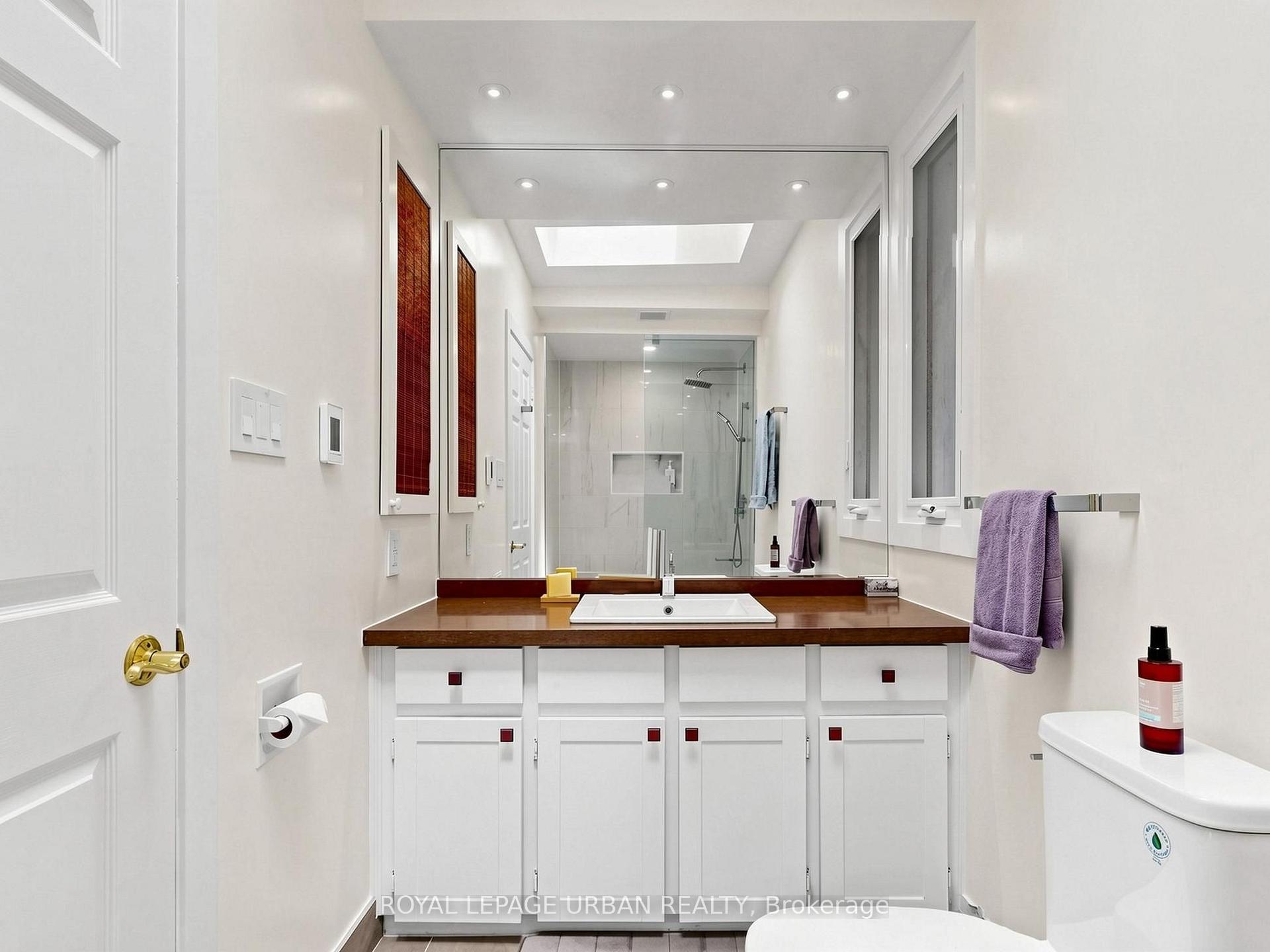 Photo 11 of 24 Cavell Avenue, Toronto, North Riverdale — HOMEH