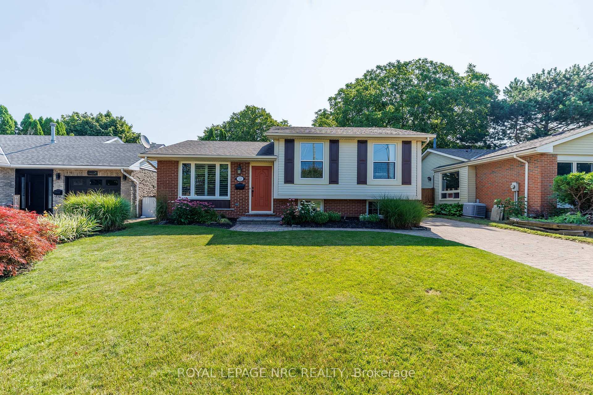 Photo 1 of 12 Willcher Drive, St. Catharines, Lakeshore — HOMEH