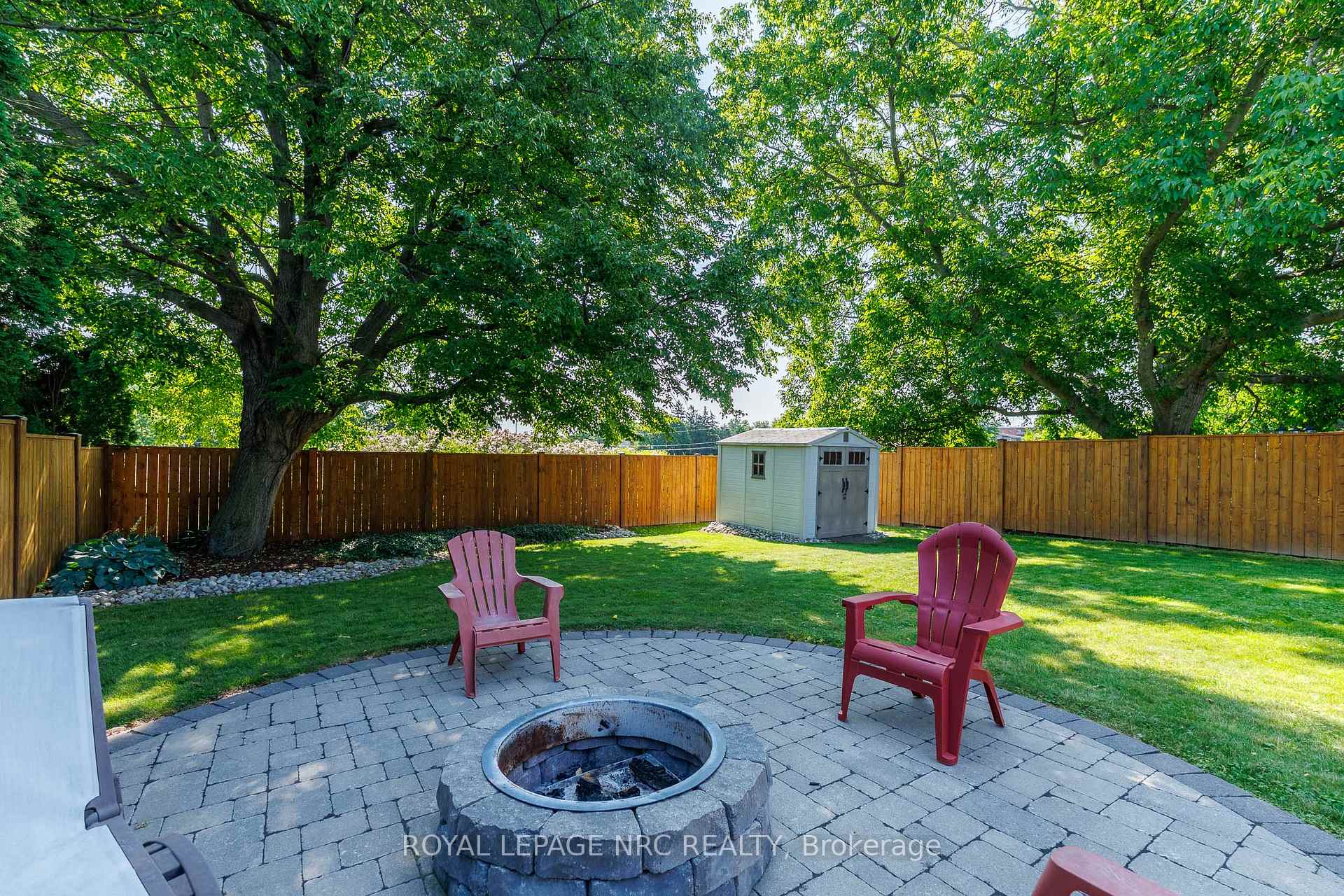 Photo 8 of 12 Willcher Drive, St. Catharines, Lakeshore — HOMEH