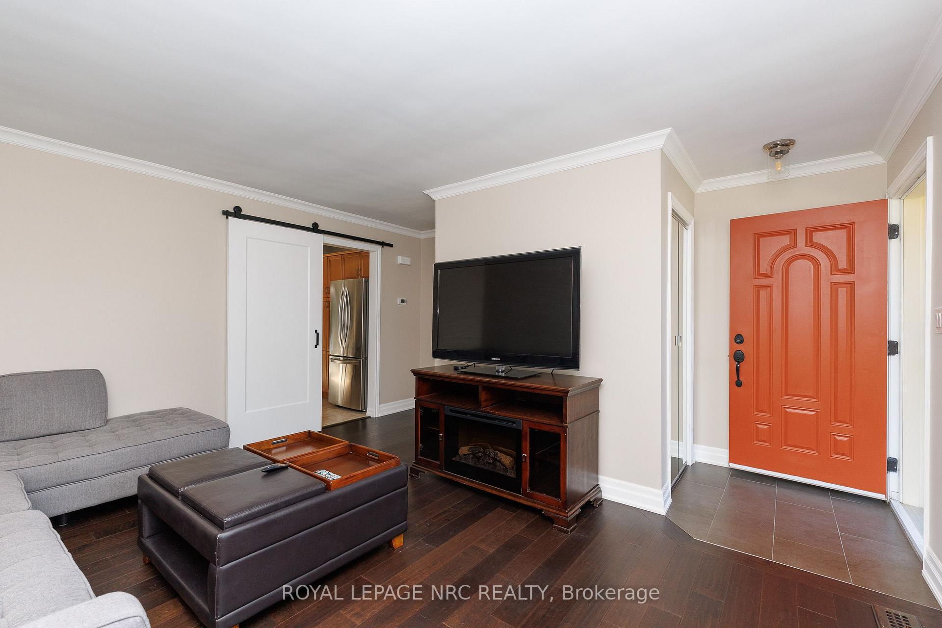 Photo 11 of 12 Willcher Drive, St. Catharines, Lakeshore — HOMEH
