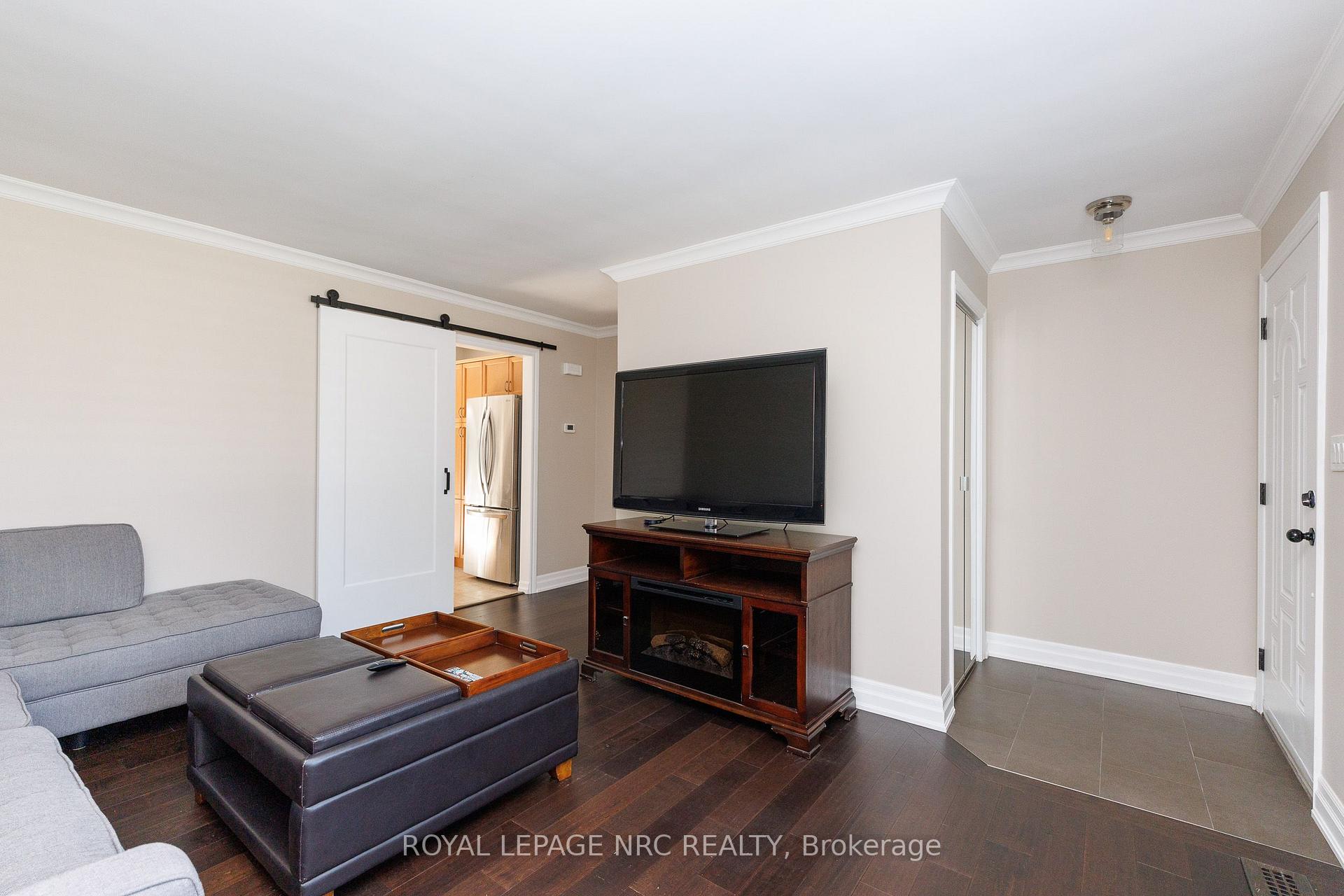 Photo 13 of 12 Willcher Drive, St. Catharines, Lakeshore — HOMEH