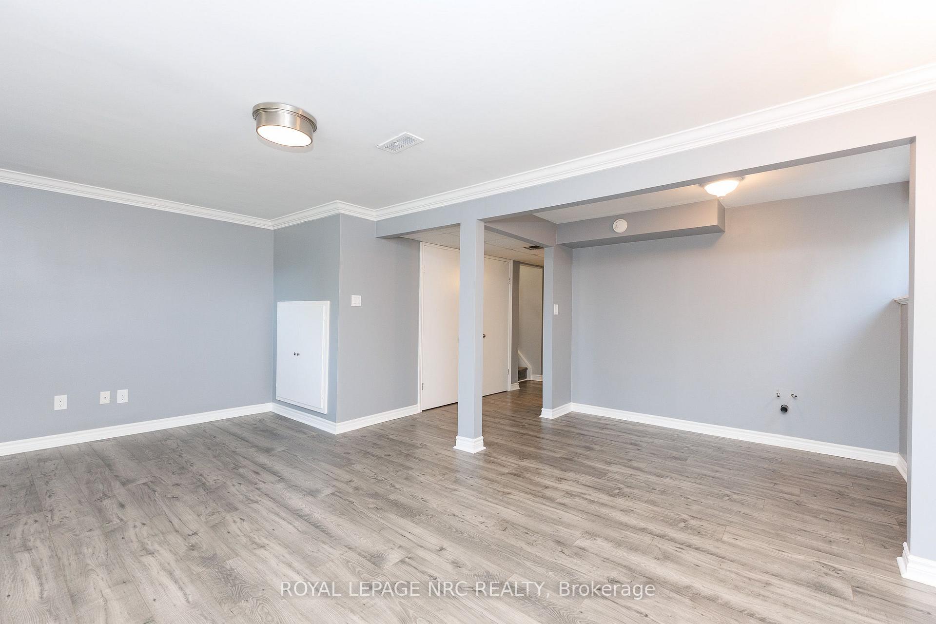 Photo 27 of 12 Willcher Drive, St. Catharines, Lakeshore — HOMEH
