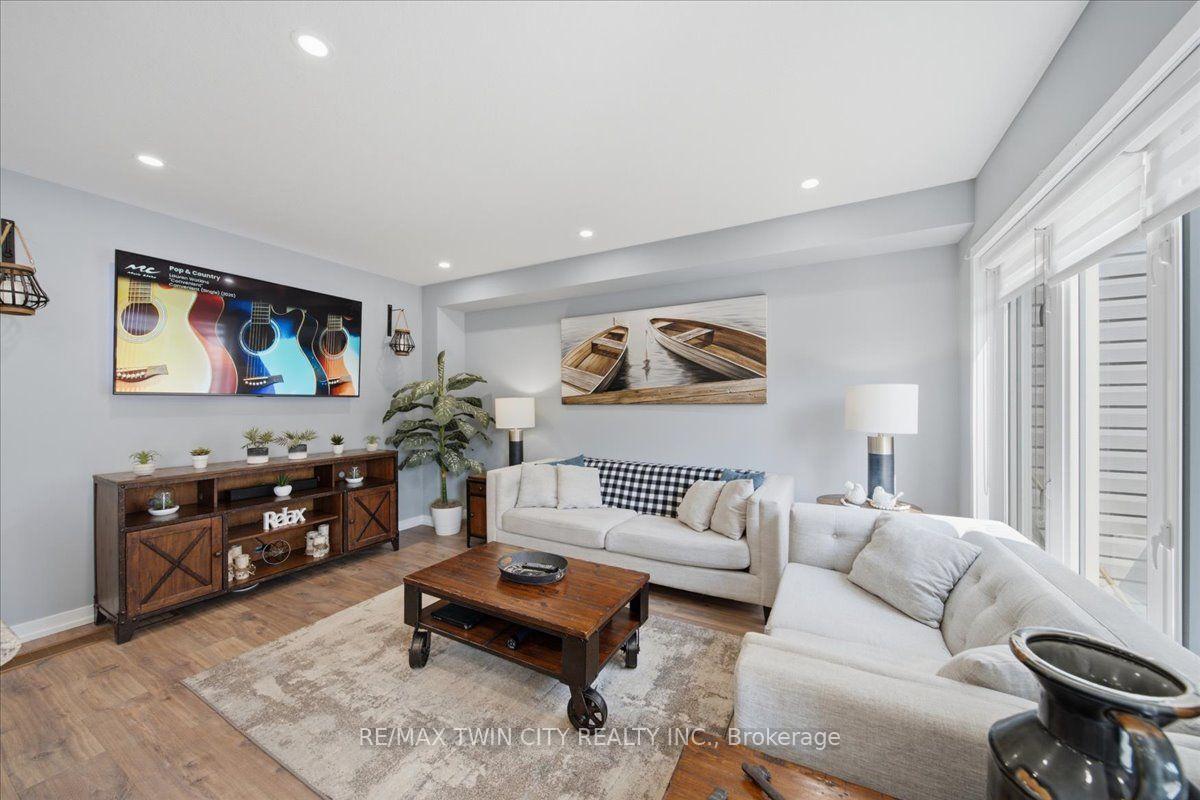 Photo 13 of 115 English Lane, Brantford, Empire South — HOMEH
