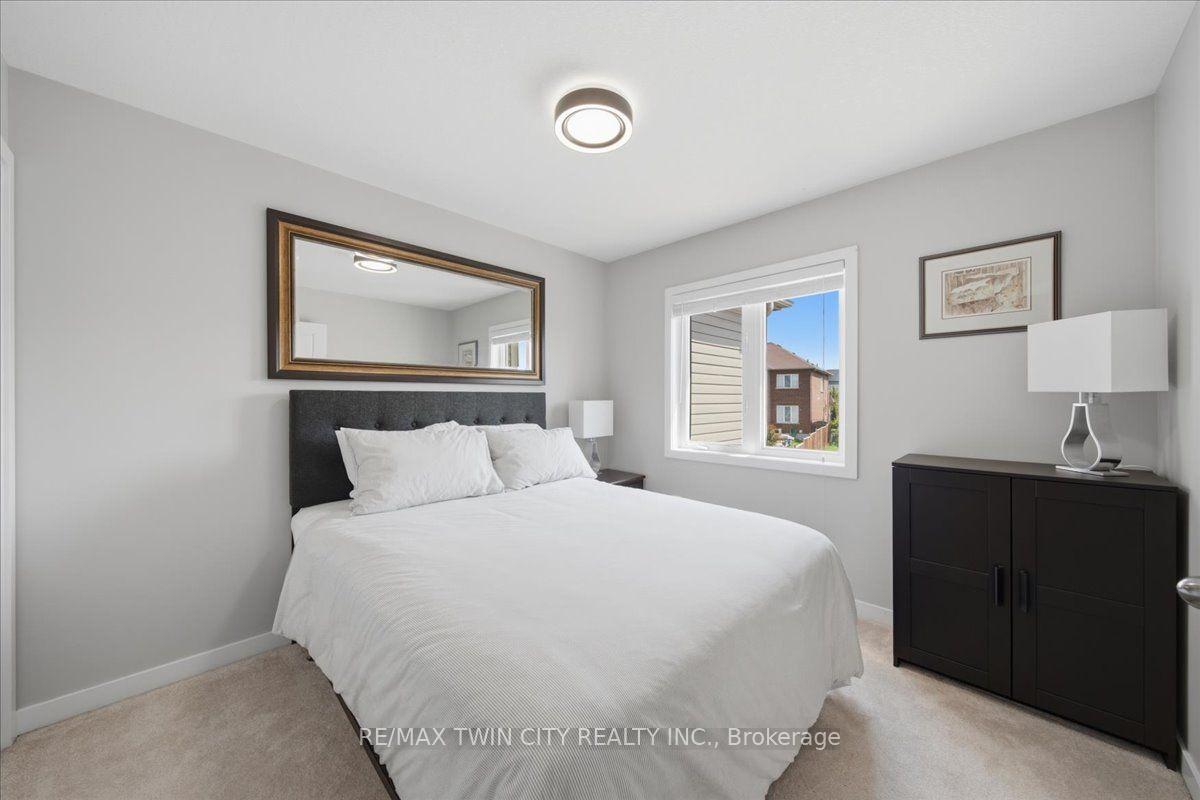 Photo 28 of 115 English Lane, Brantford, Empire South — HOMEH