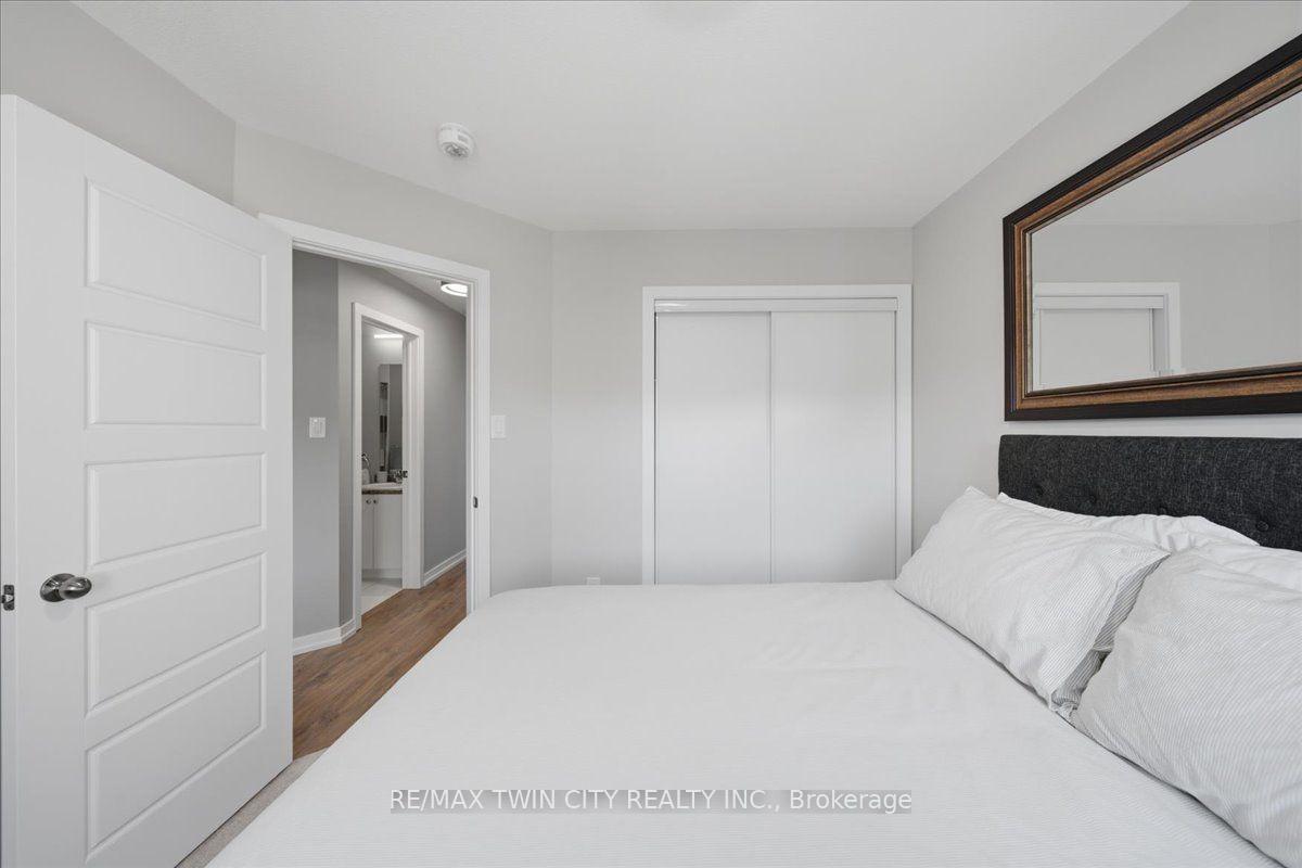 Photo 29 of 115 English Lane, Brantford, Empire South — HOMEH
