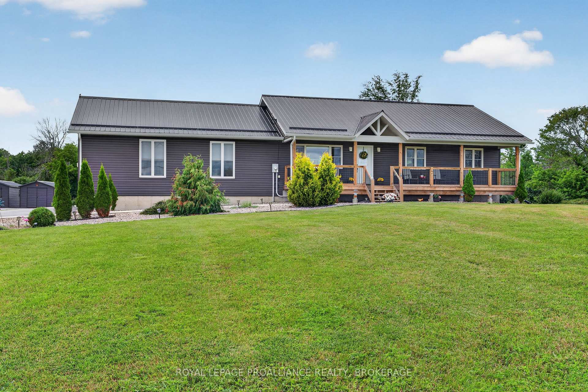 Photo 2 of 3160 McConnell Road, Loyalist, Lennox and Addington - South — HOMEH