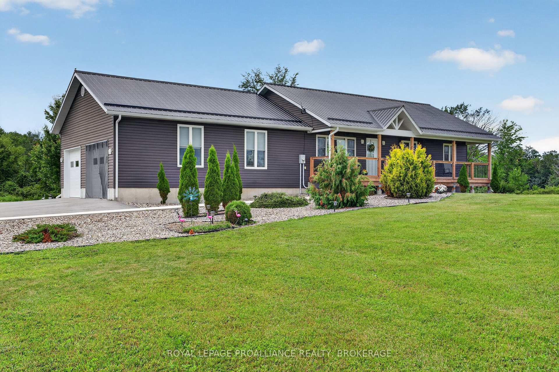 Photo 1 of 3160 McConnell Road, Loyalist, Lennox and Addington - South — HOMEH