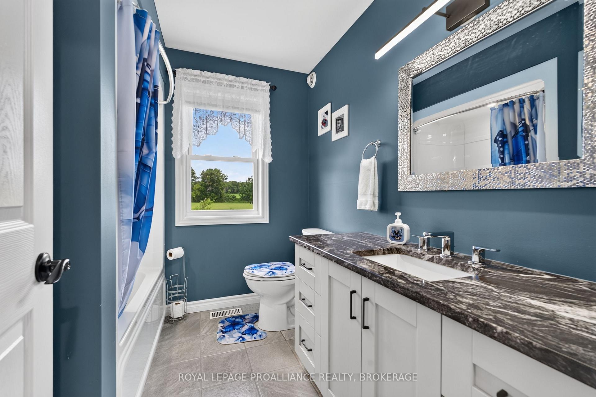 Photo 23 of 3160 McConnell Road, Loyalist, Lennox and Addington - South — HOMEH