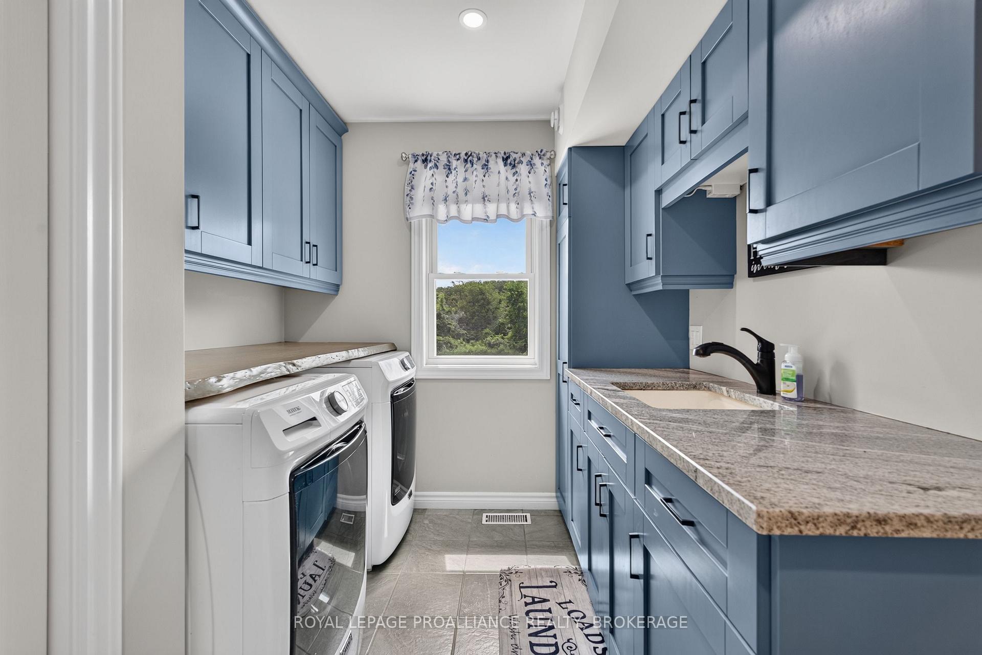 Photo 25 of 3160 McConnell Road, Loyalist, Lennox and Addington - South — HOMEH