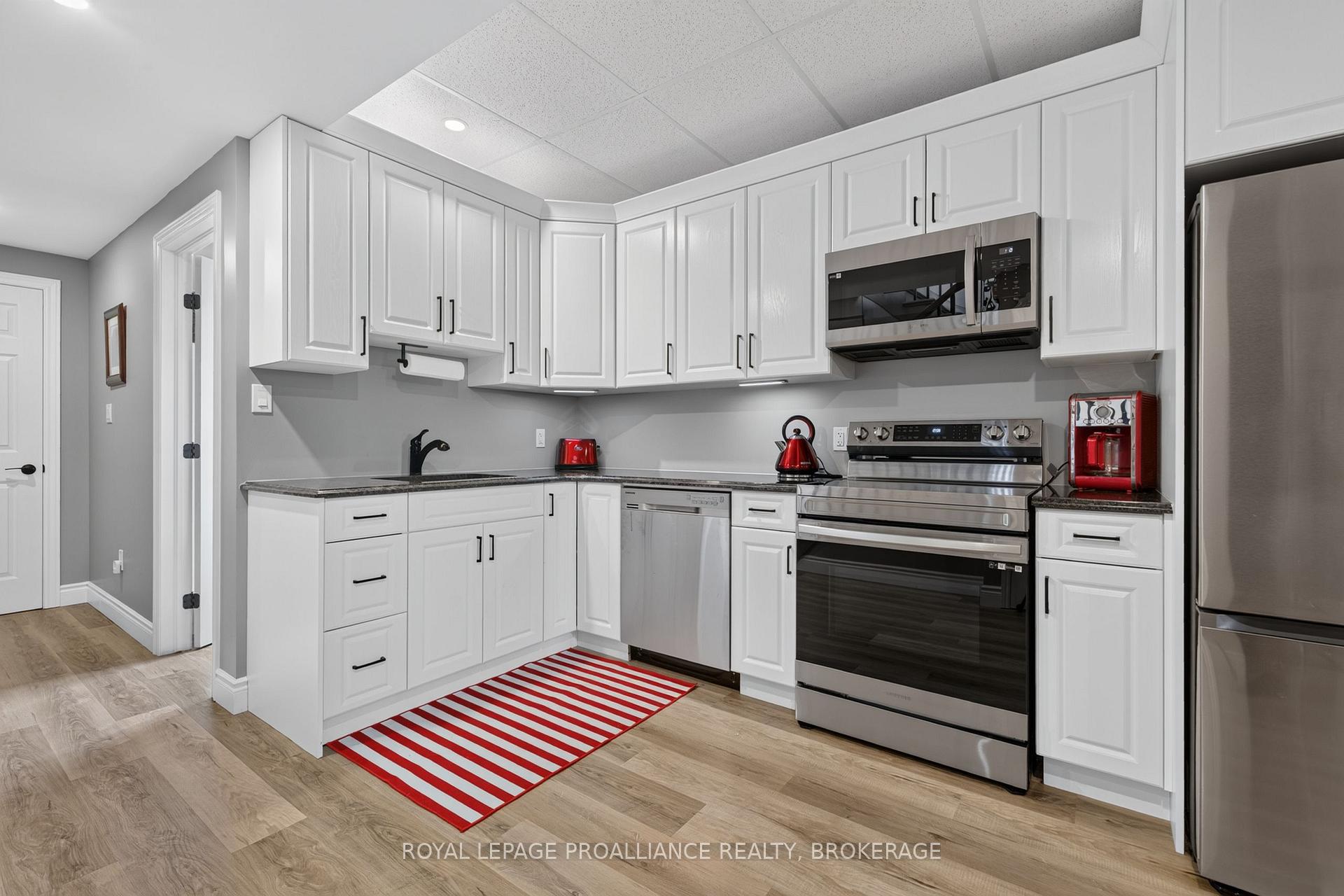 Photo 29 of 3160 McConnell Road, Loyalist, Lennox and Addington - South — HOMEH
