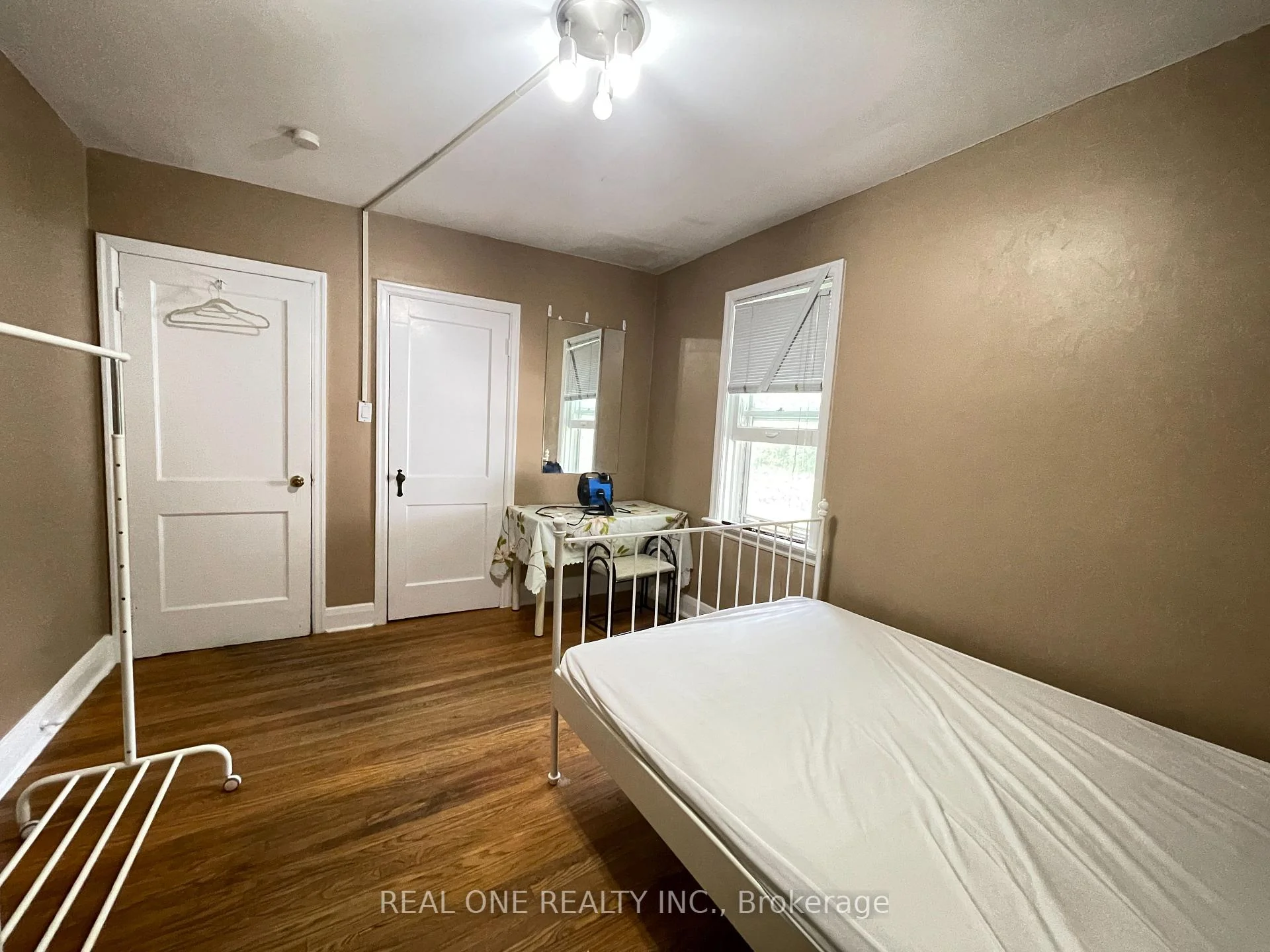Photo 27 of 35 Bowman (B) Street, Hamilton, Ainslie Wood — HOMEH