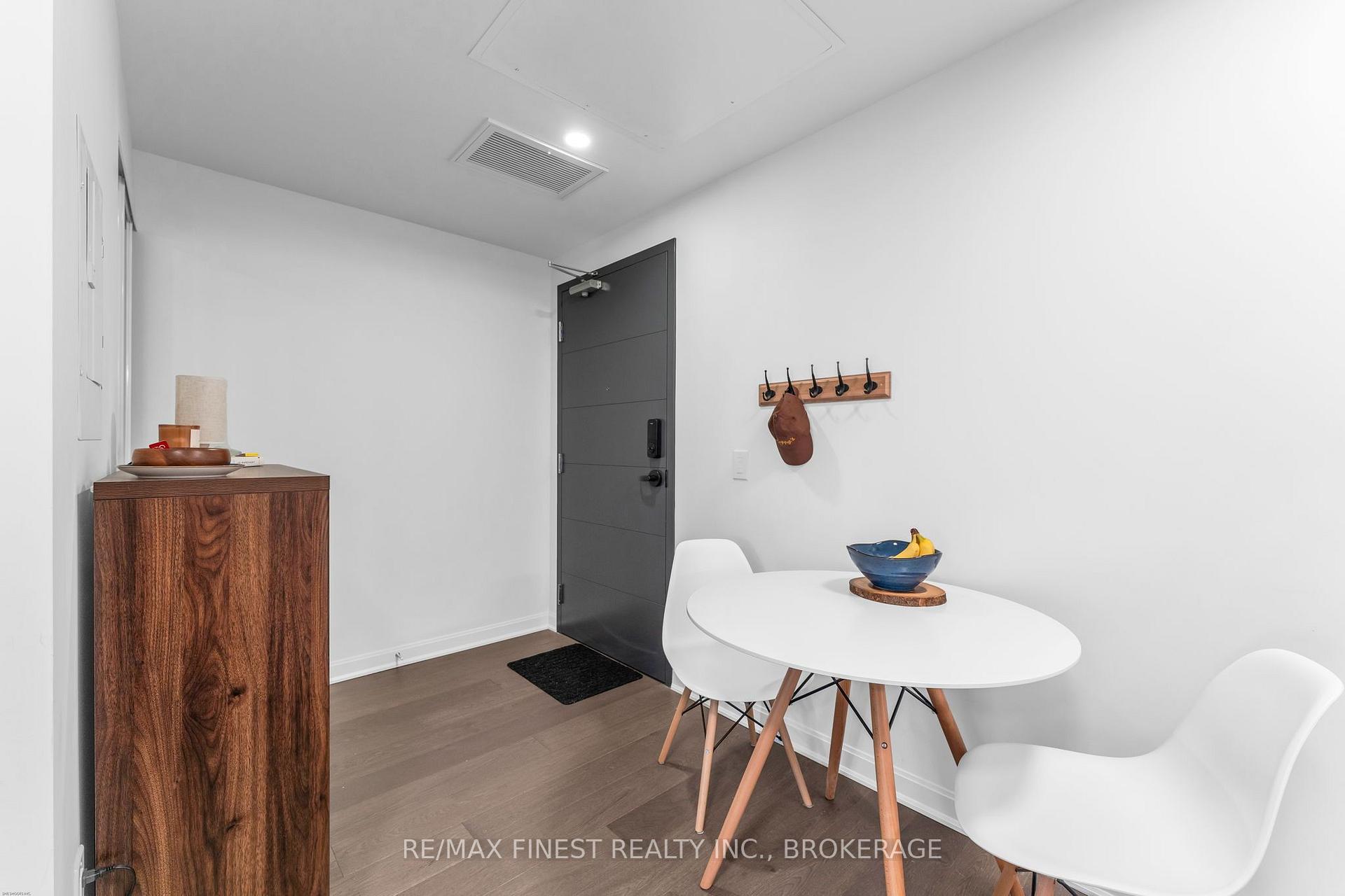 Photo 19 of Unit 801, 223 Princess Street, Kingston, East of Sir John A. Blvd — HOMEH