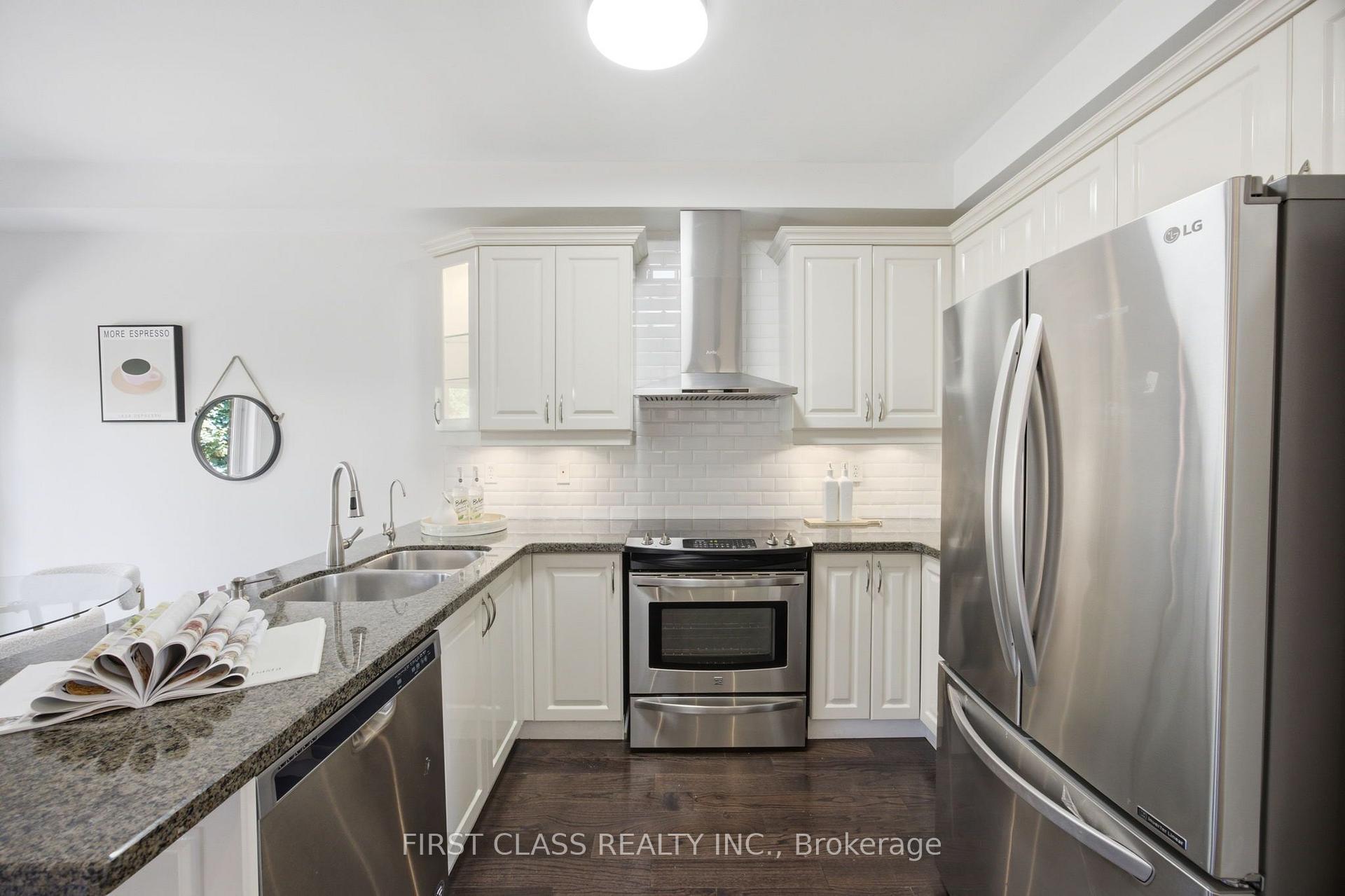 Photo 11 of 99 Nottingham Drive, Richmond Hill, Westbrook — HOMEH