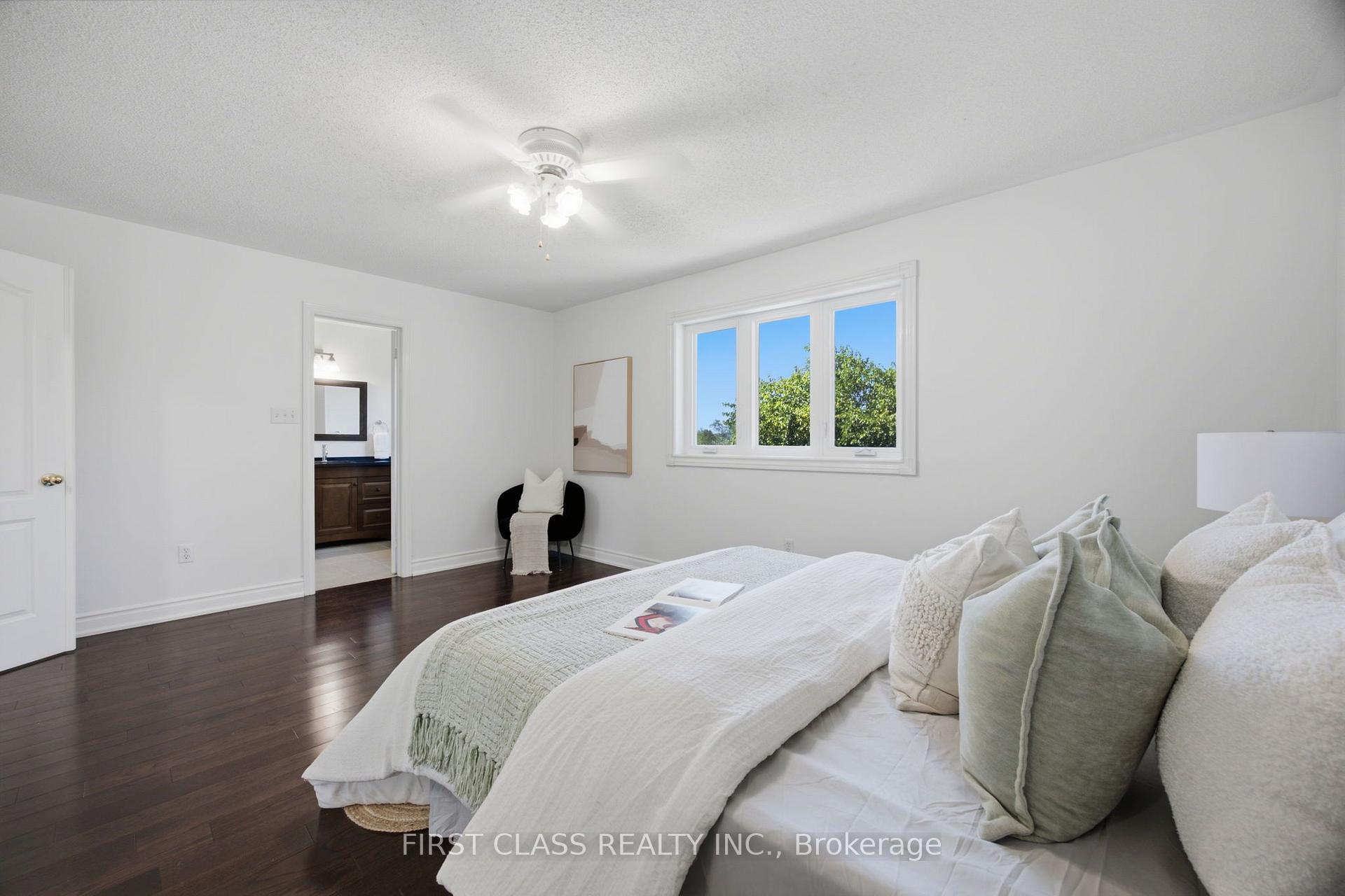 Photo 32 of 99 Nottingham Drive, Richmond Hill, Westbrook — HOMEH