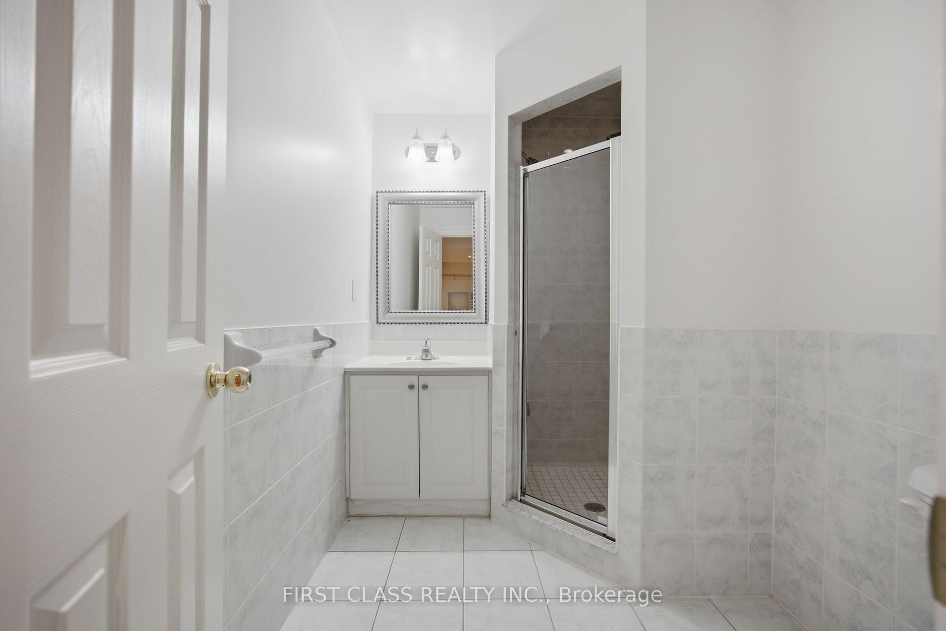 Photo 38 of 99 Nottingham Drive, Richmond Hill, Westbrook — HOMEH