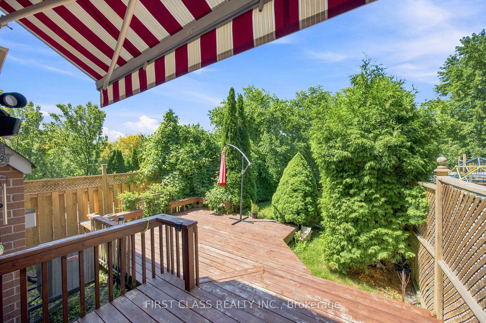 Photo 40 of 99 Nottingham Drive, Richmond Hill, Westbrook — HOMEH