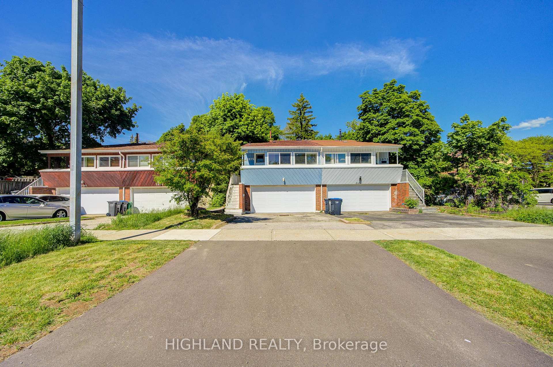 Photo 2 of 2075 South Millway, Mississauga, Erin Mills — HOMEH