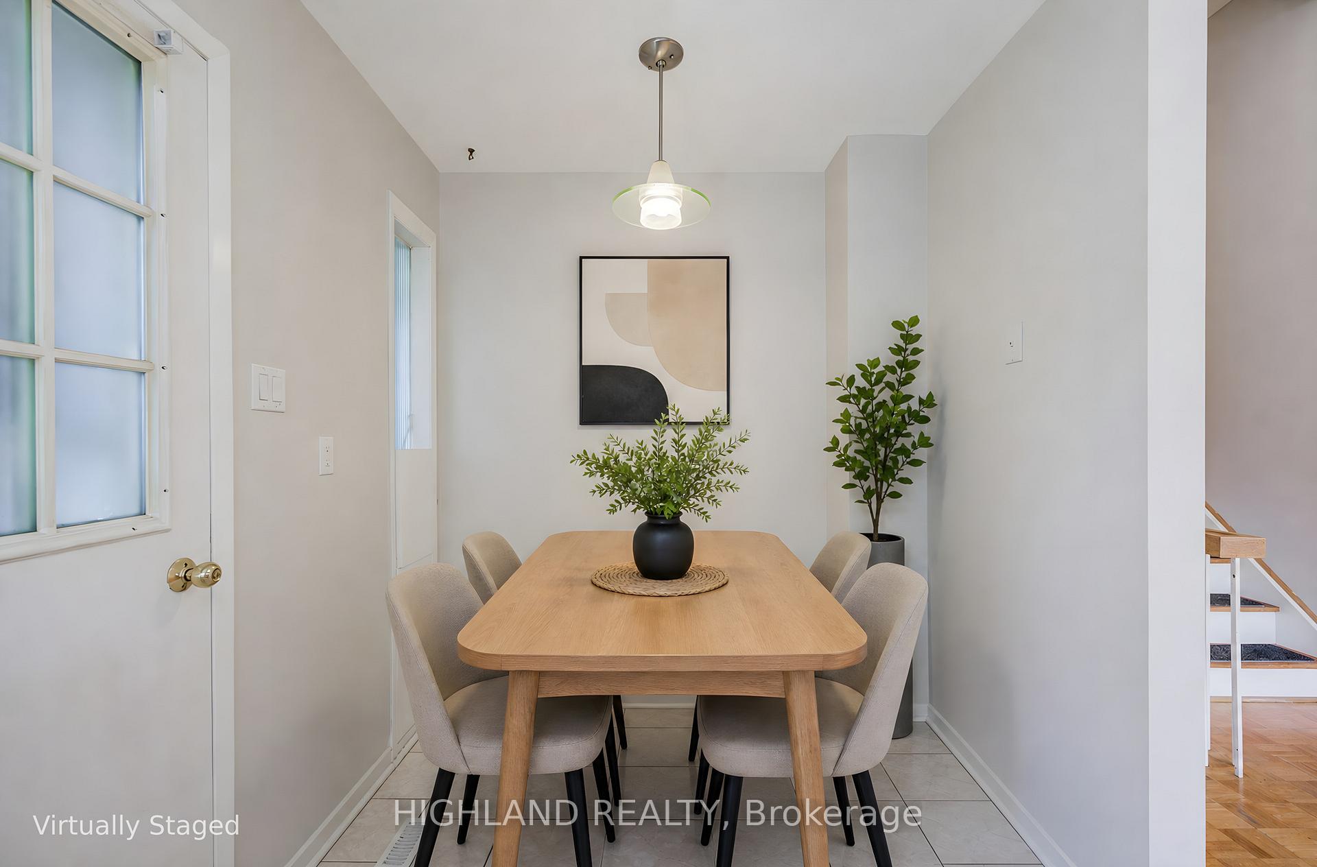 Photo 6 of 2075 South Millway, Mississauga, Erin Mills — HOMEH