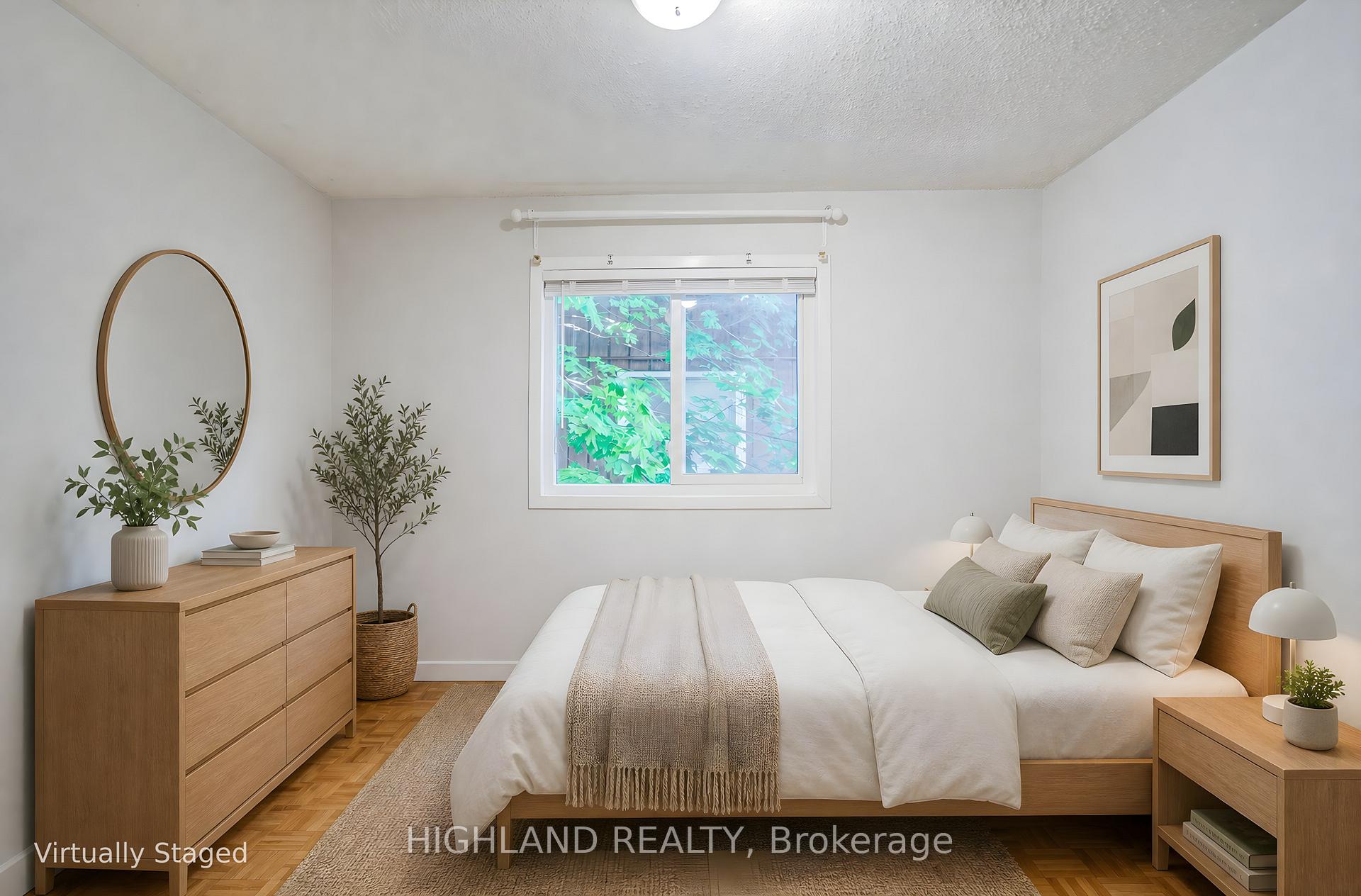 Photo 9 of 2075 South Millway, Mississauga, Erin Mills — HOMEH