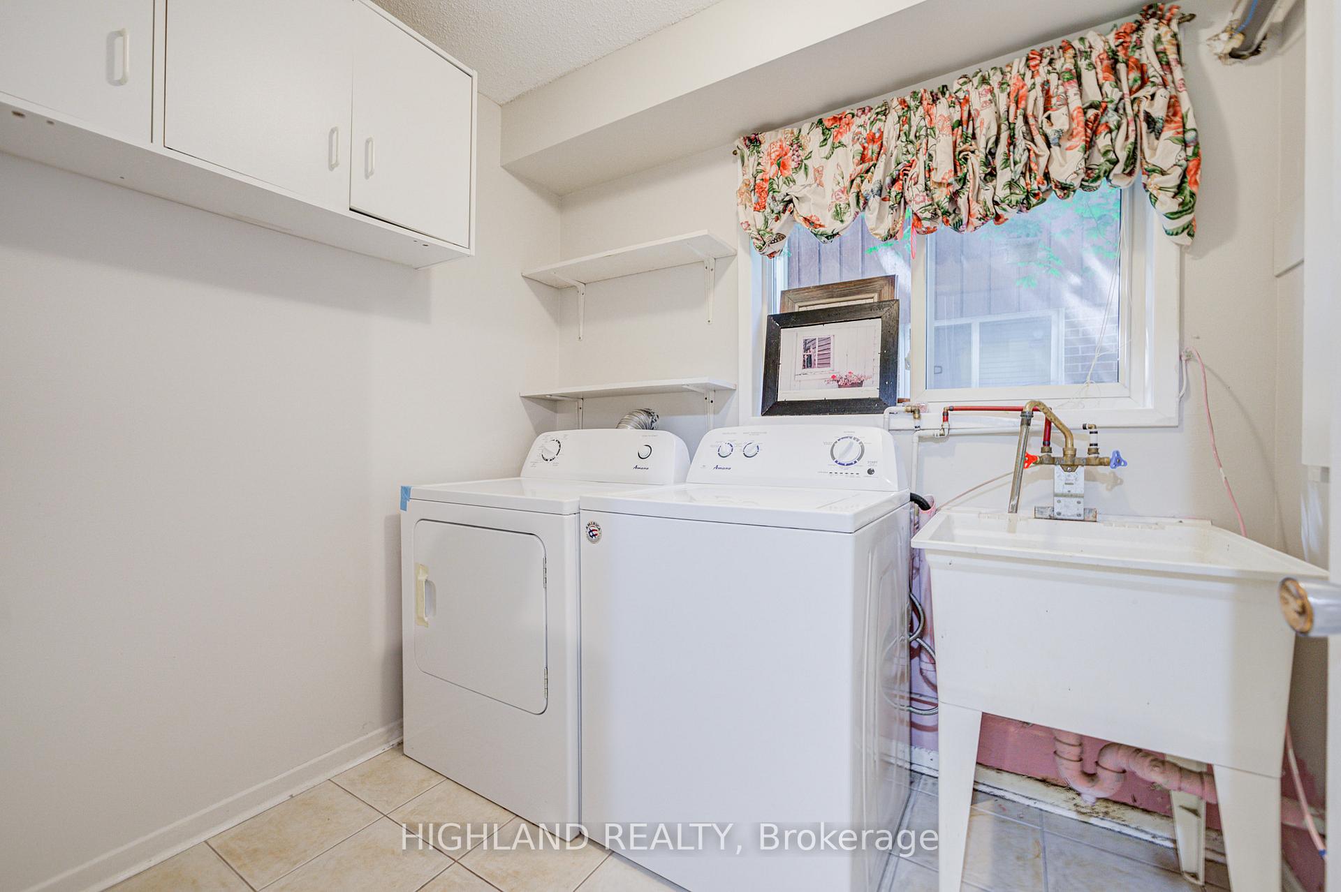 Photo 22 of 2075 South Millway, Mississauga, Erin Mills — HOMEH