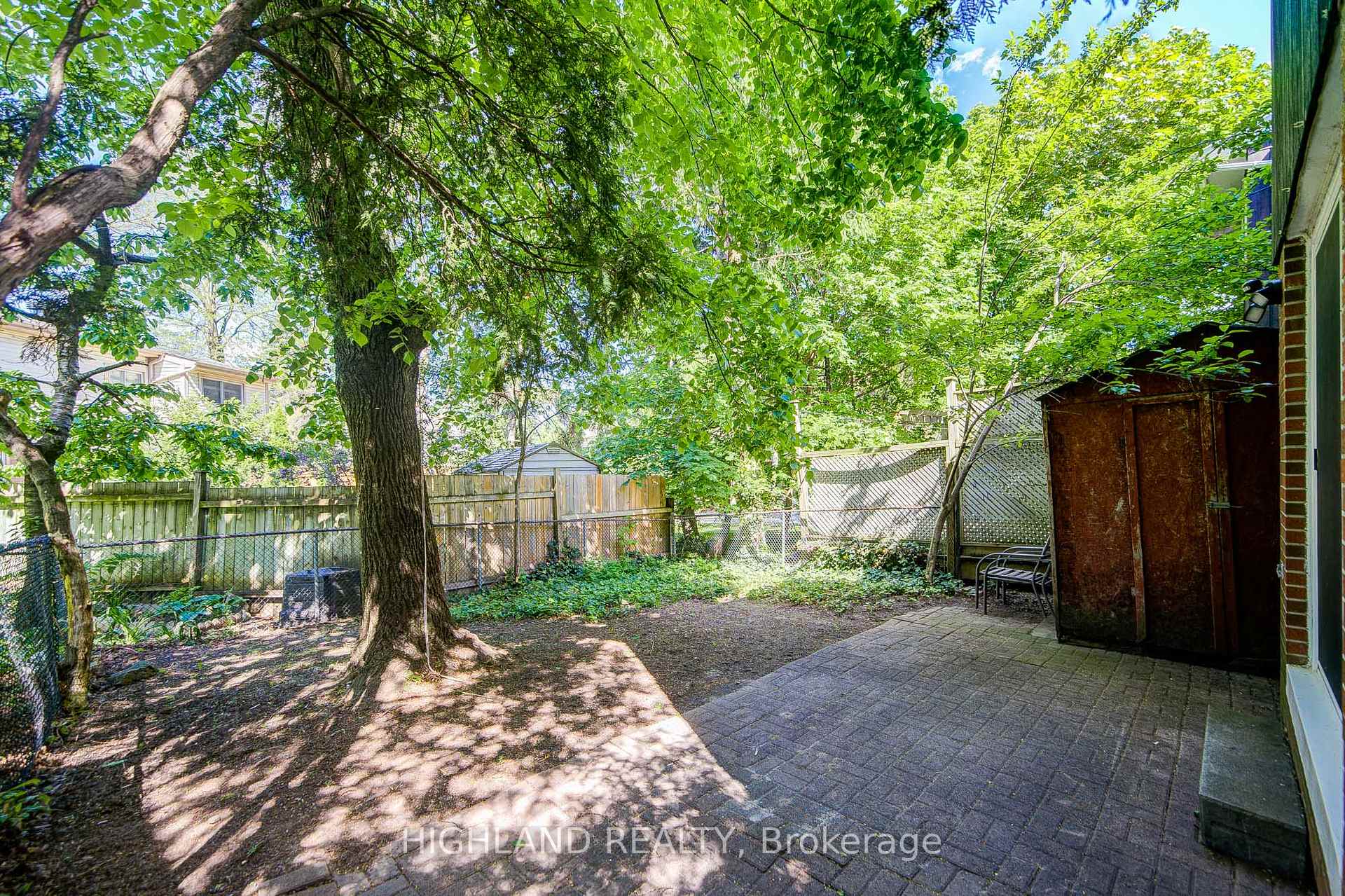 Photo 25 of 2075 South Millway, Mississauga, Erin Mills — HOMEH